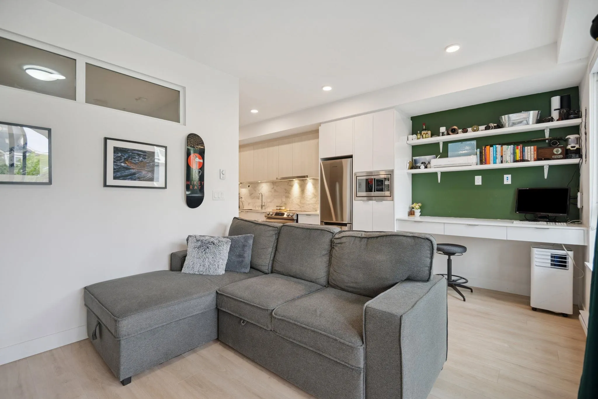 110 1792 Starling Drive