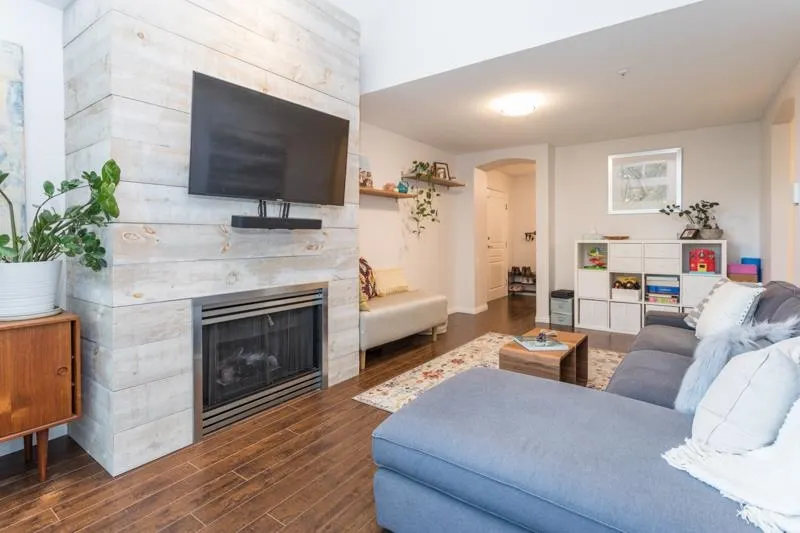 307 3033 Terravista Place