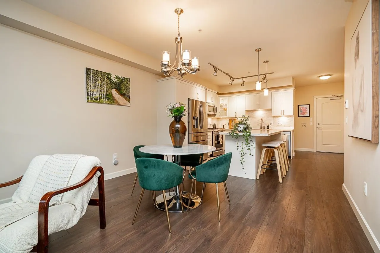 114 14588 Mcdougall Drive