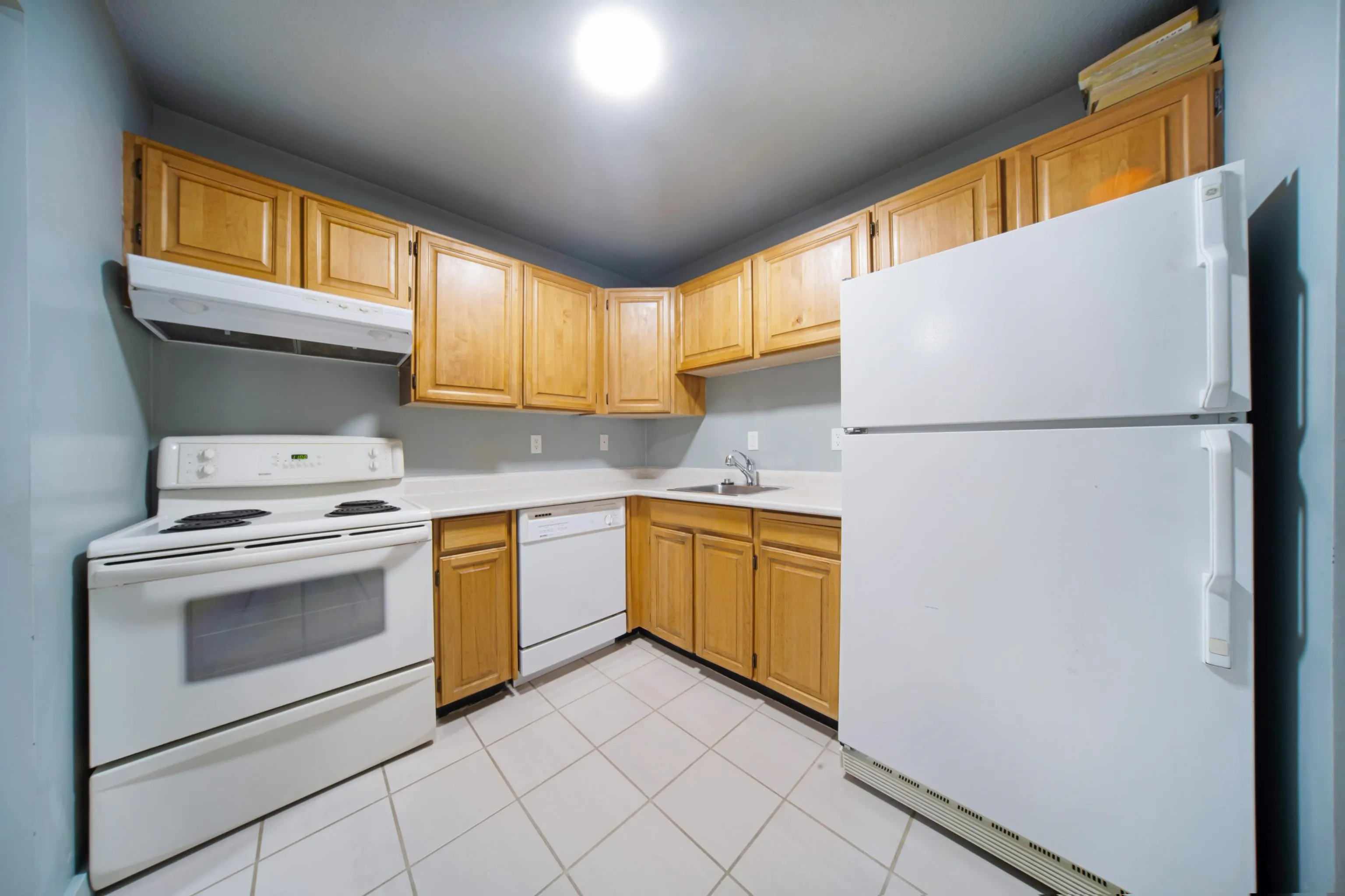 320 1385 Draycott Road