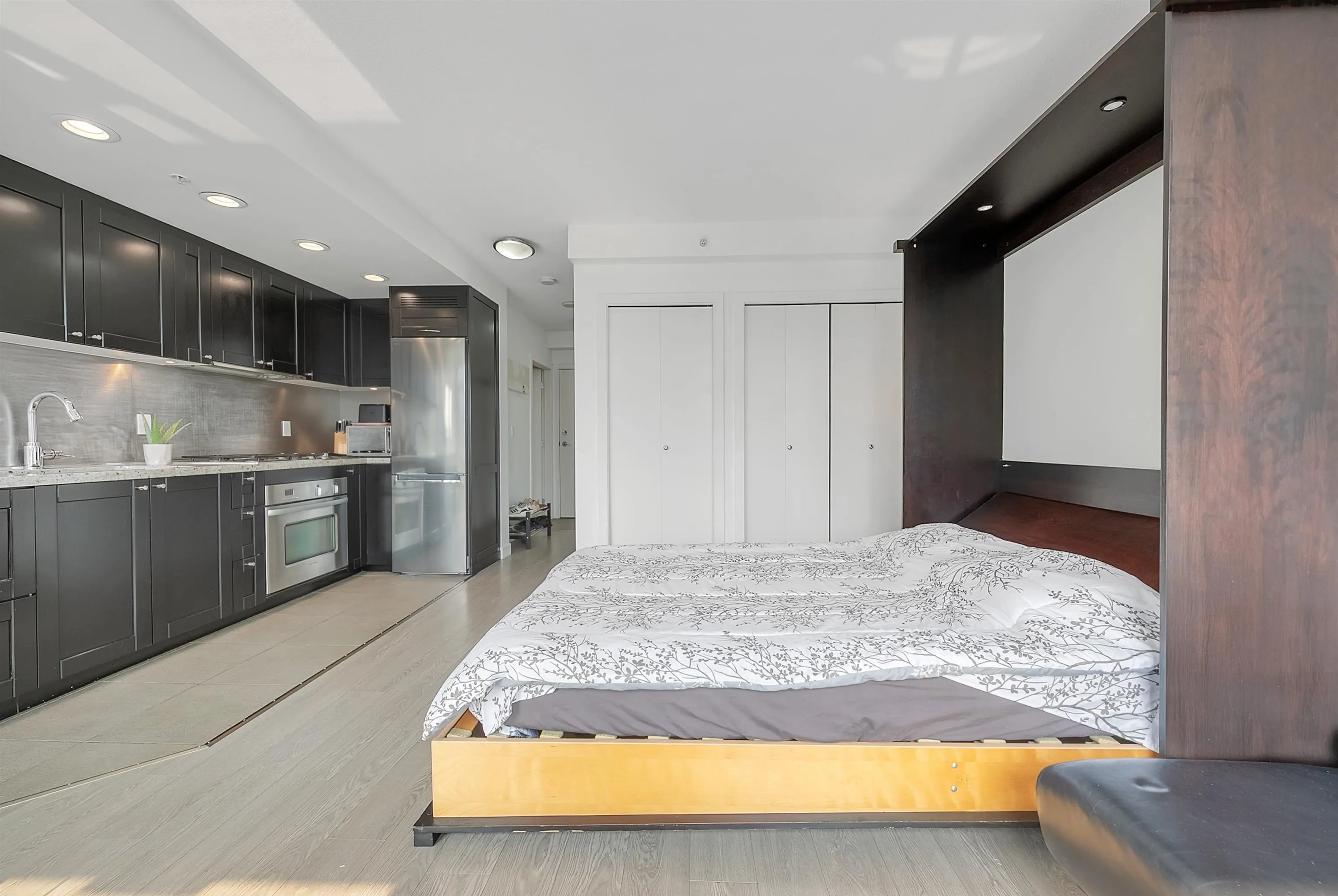 516 1133 Homer Street