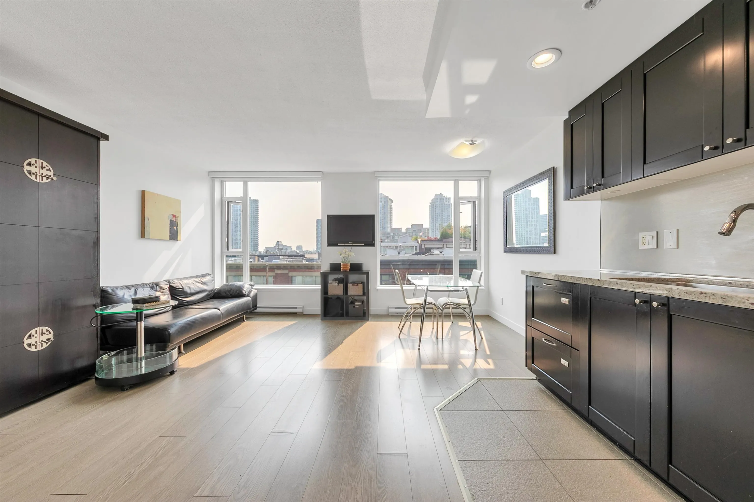 516 1133 Homer Street