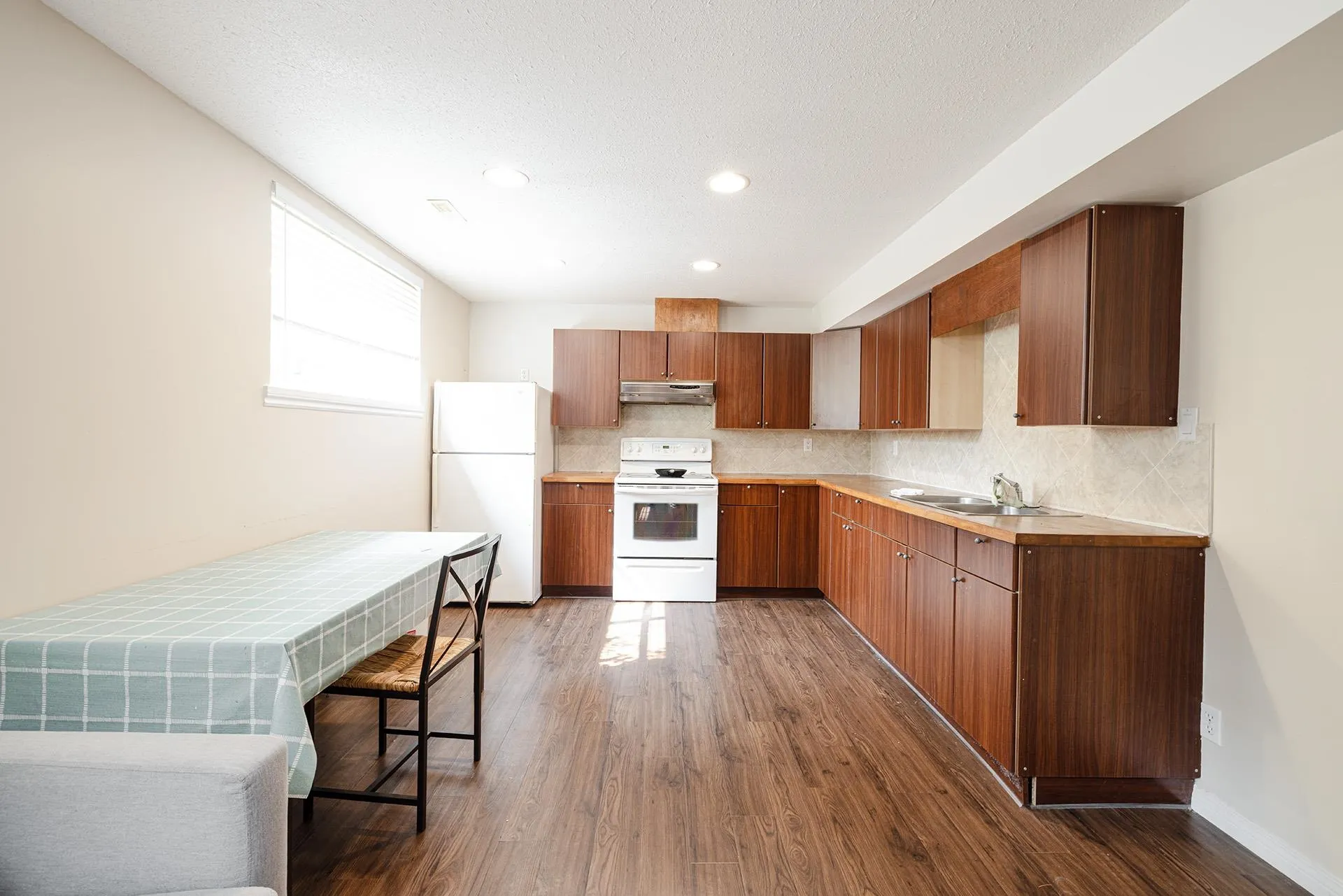 18270 Claytonwood Crescent