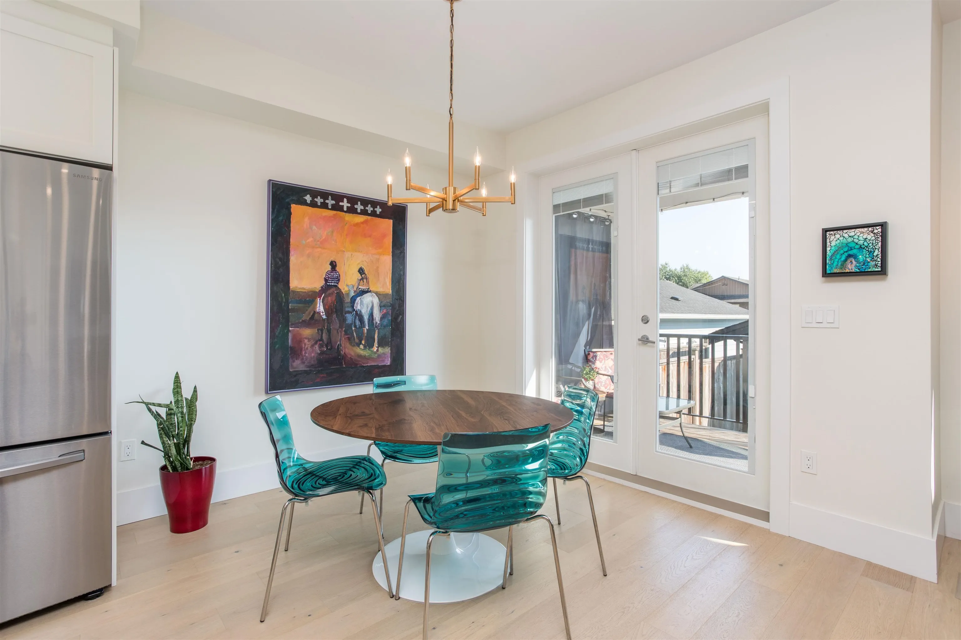 341 E 13th Street