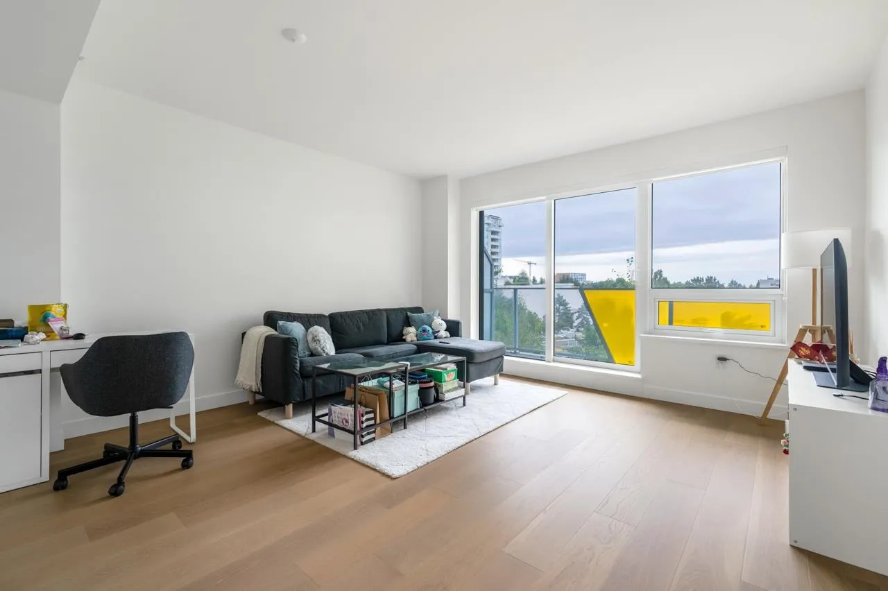 710 5766 Gilbert Road