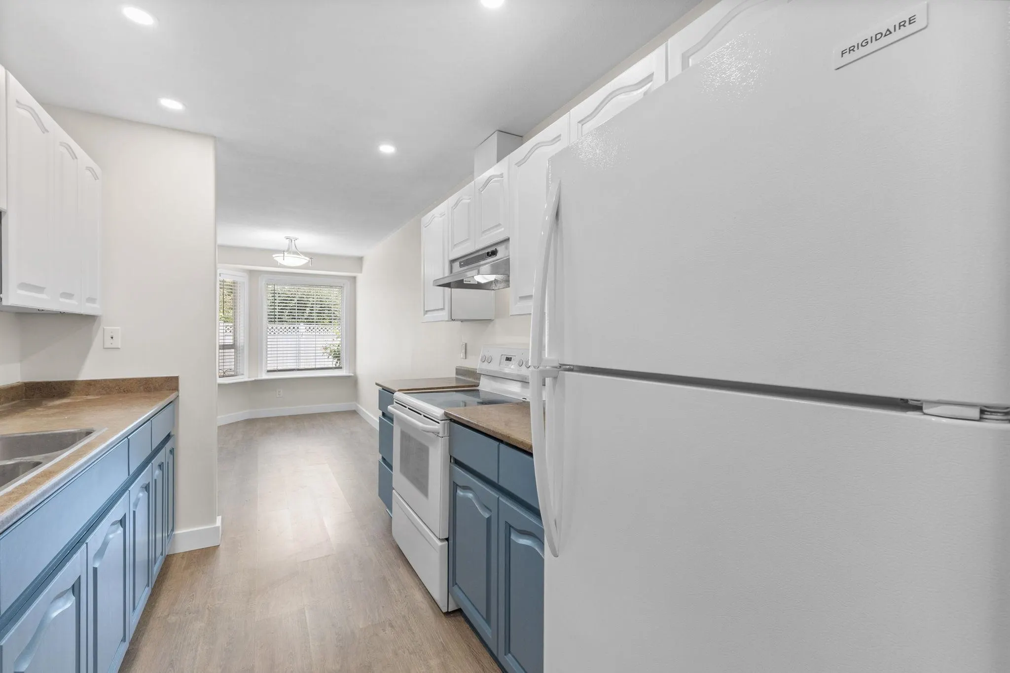 8 46191 Cessna Drive