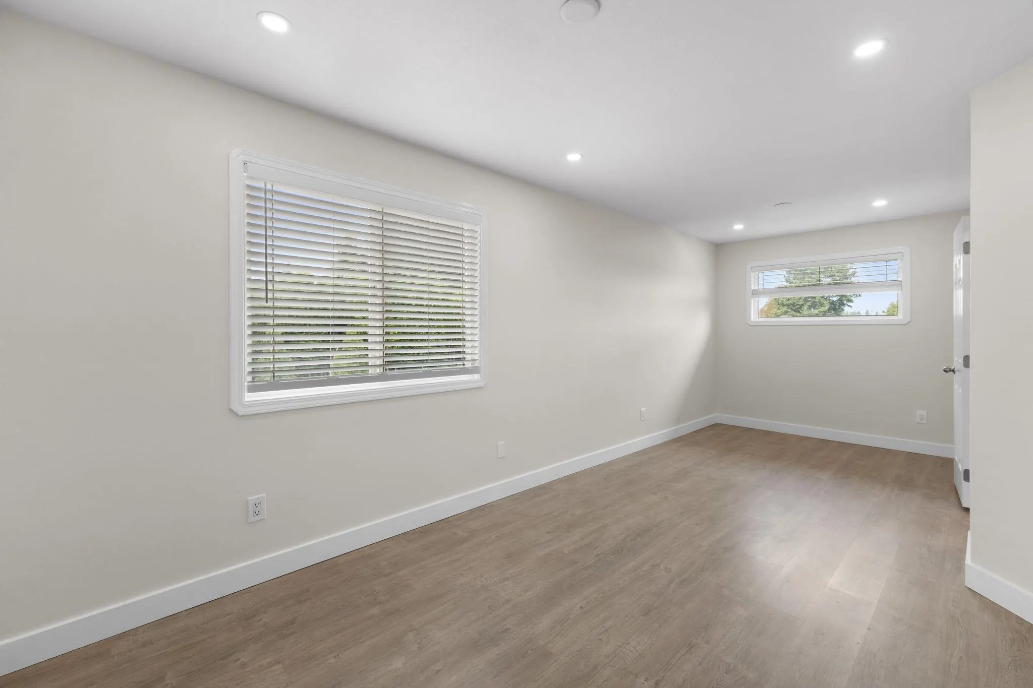 8 46191 Cessna Drive