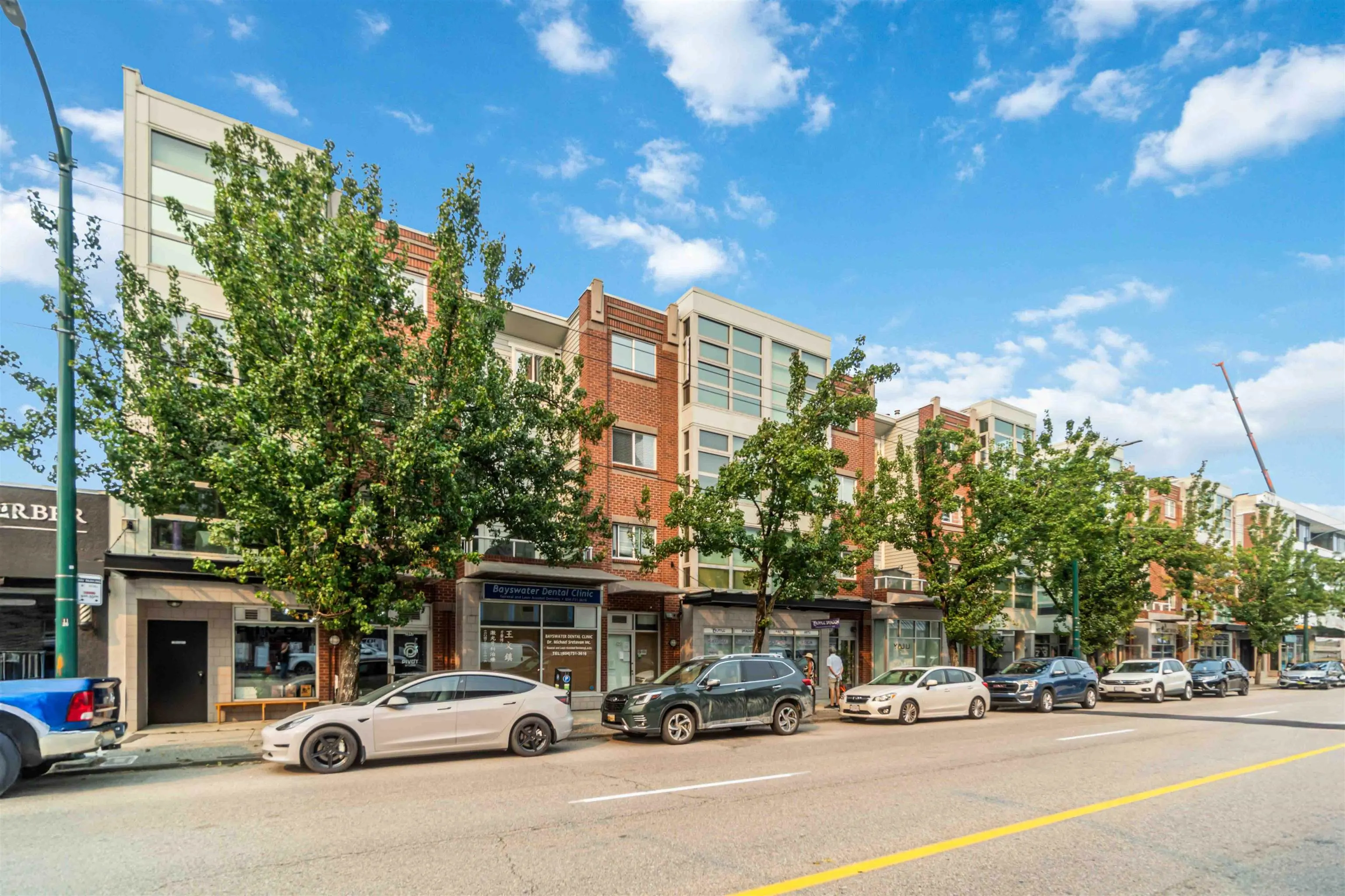 307 2929 W 4th Avenue