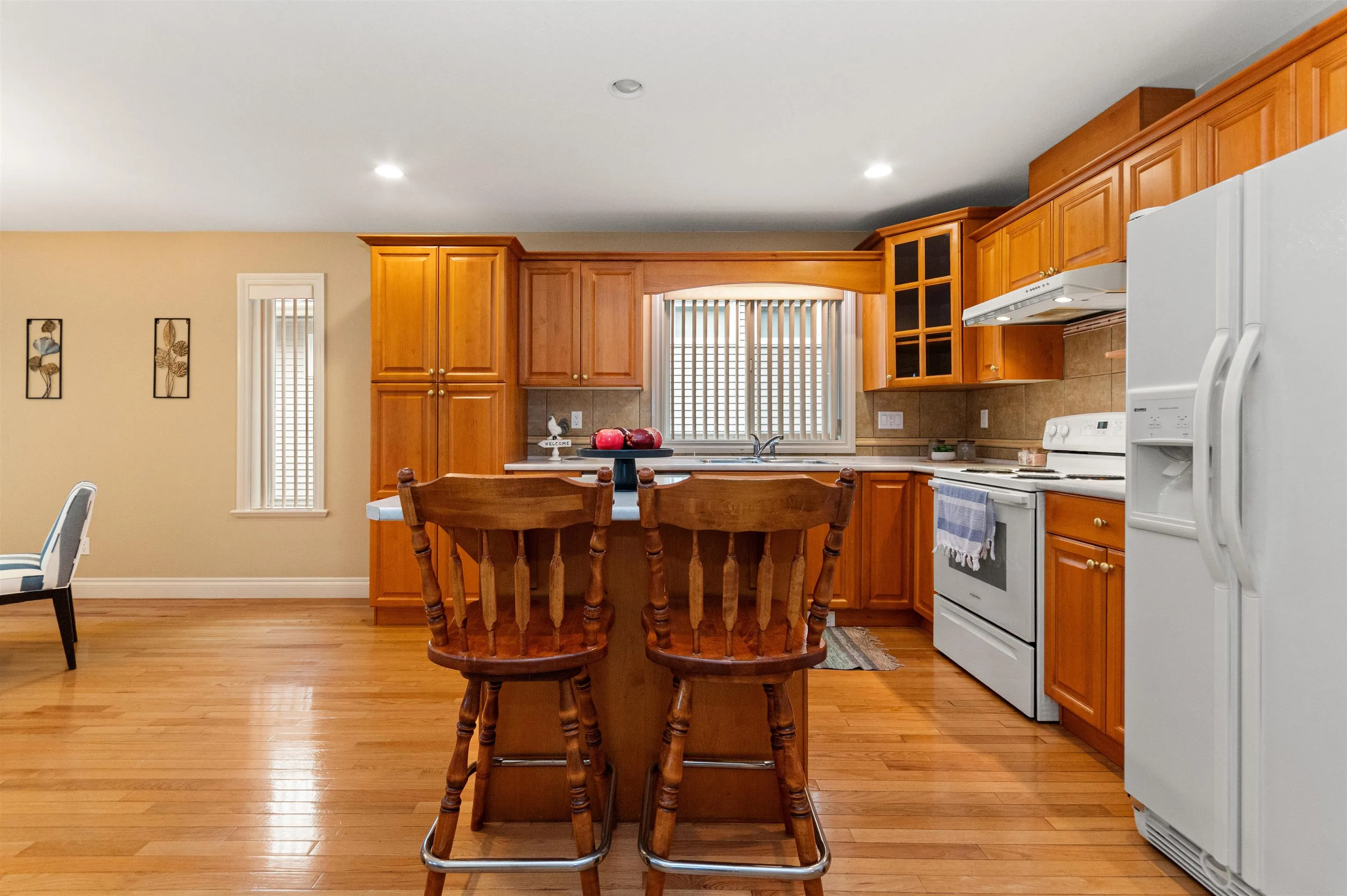12 45819 Stevenson Road