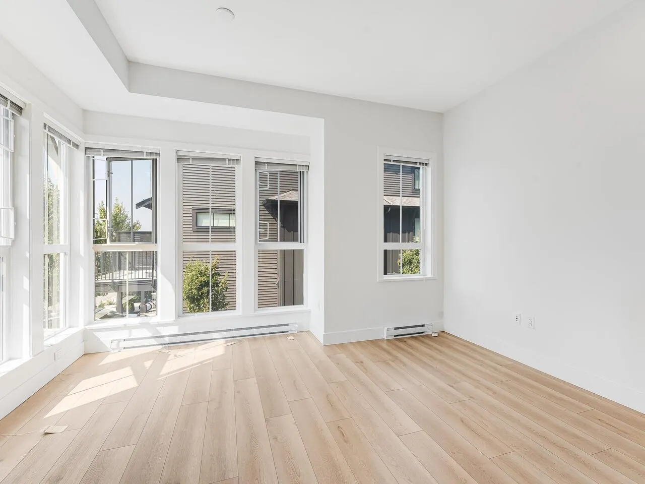 34 4726 Orca Way