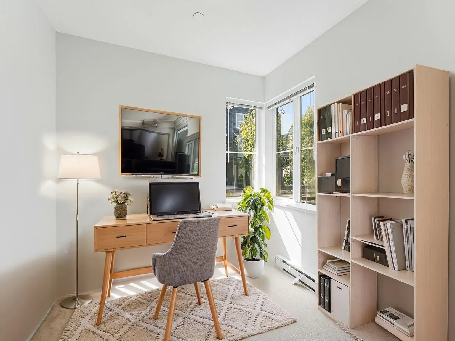 34 4726 Orca Way