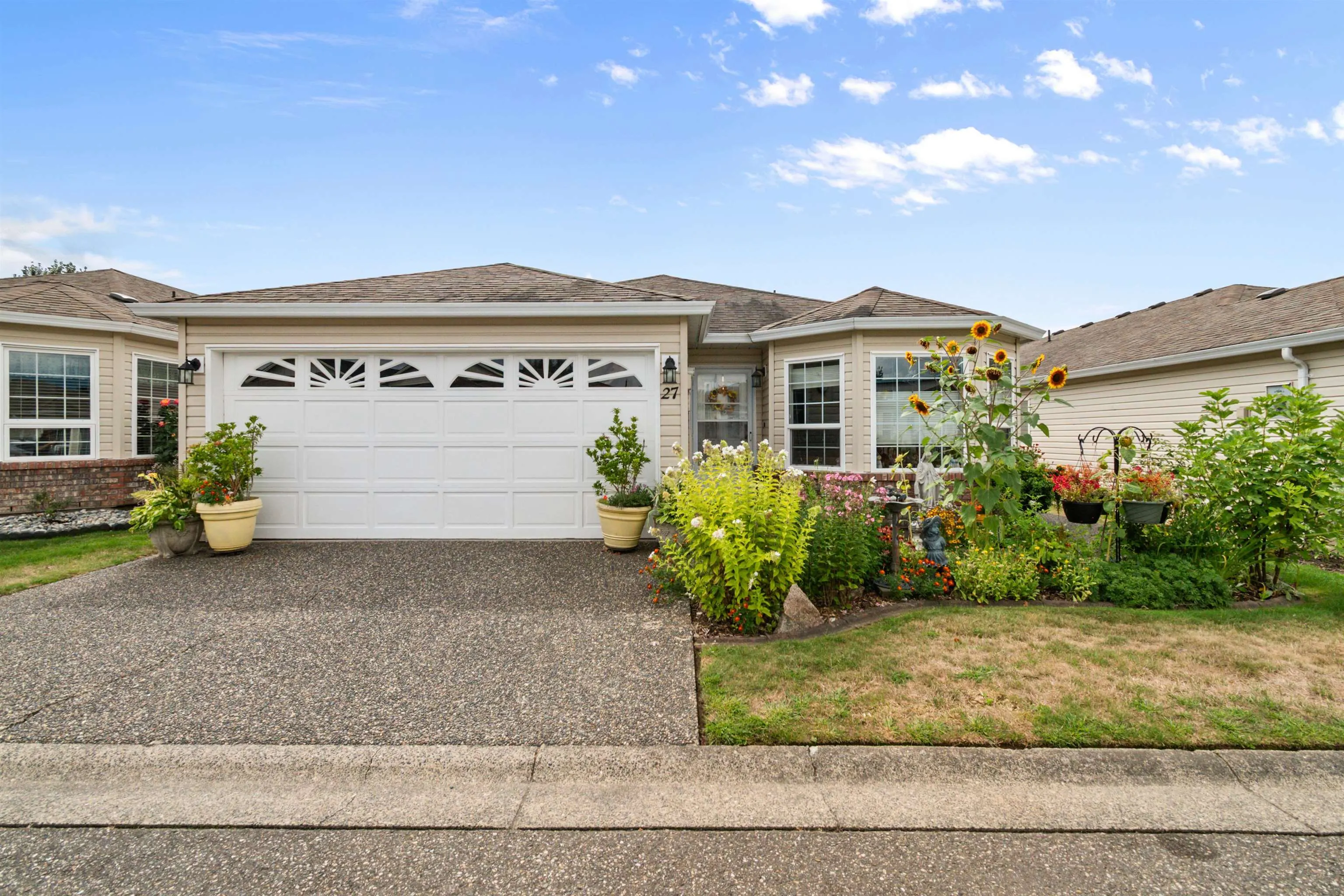 27 8500 Young Road