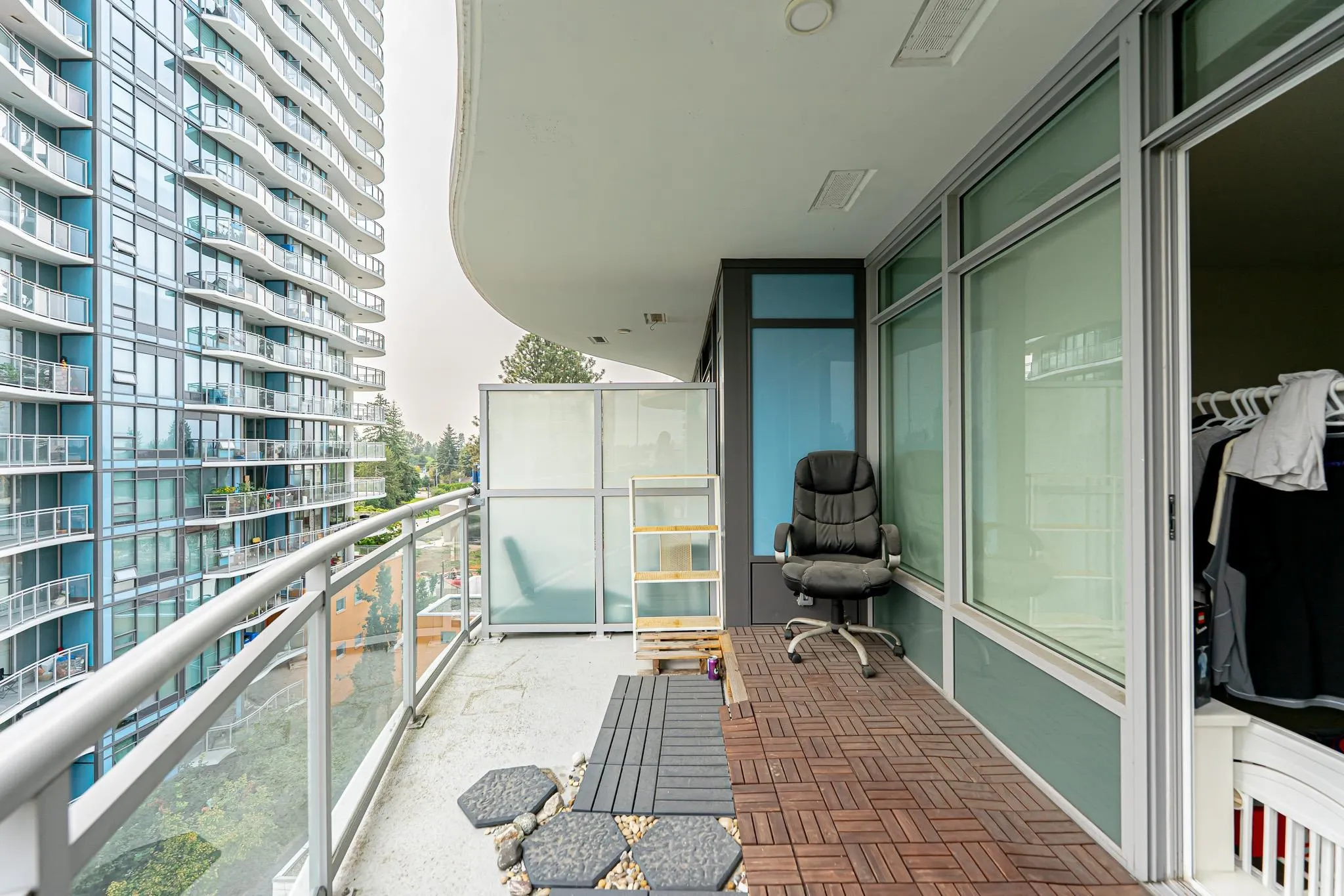 806 13318 104 Avenue