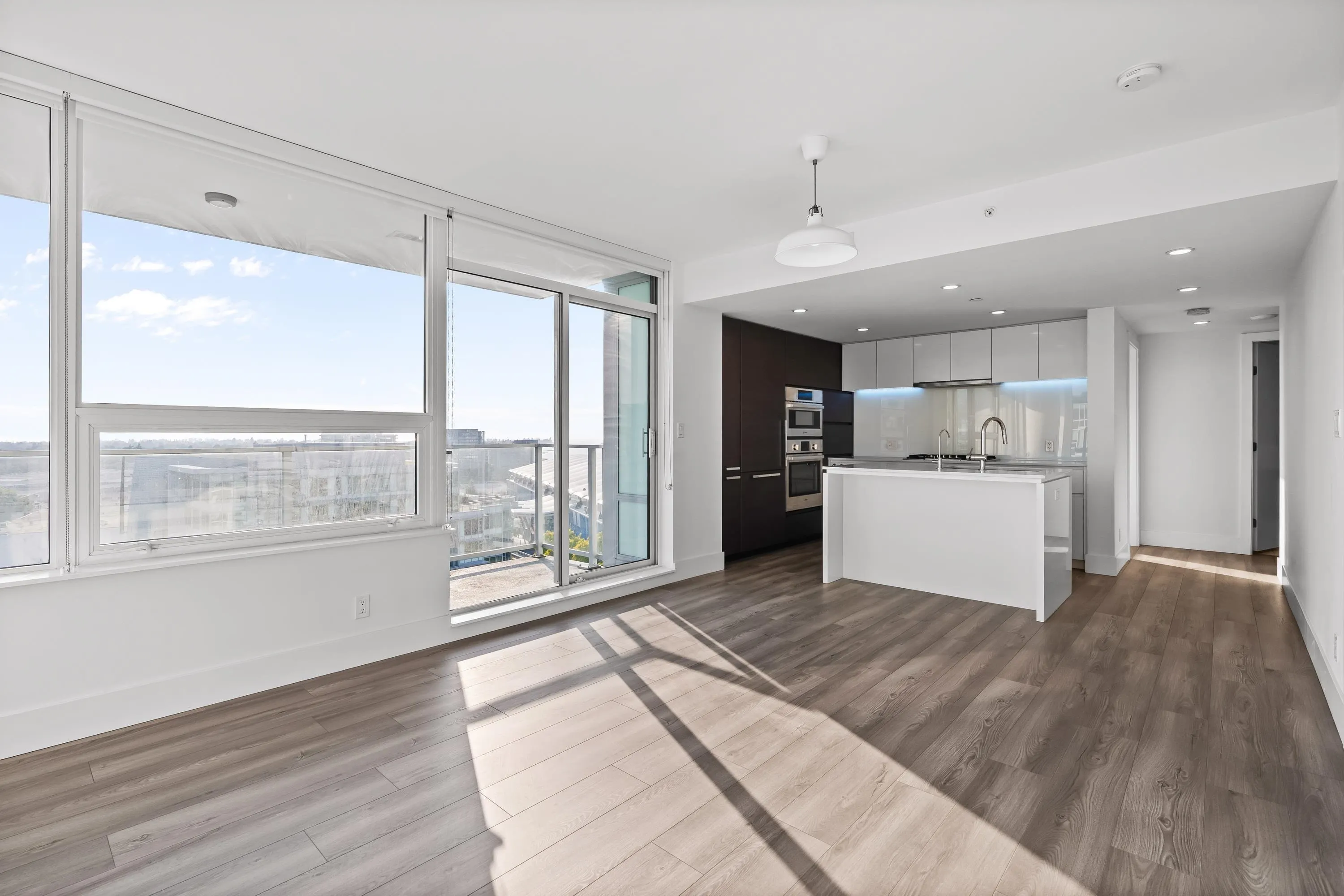 1403 5508 Hollybridge Way