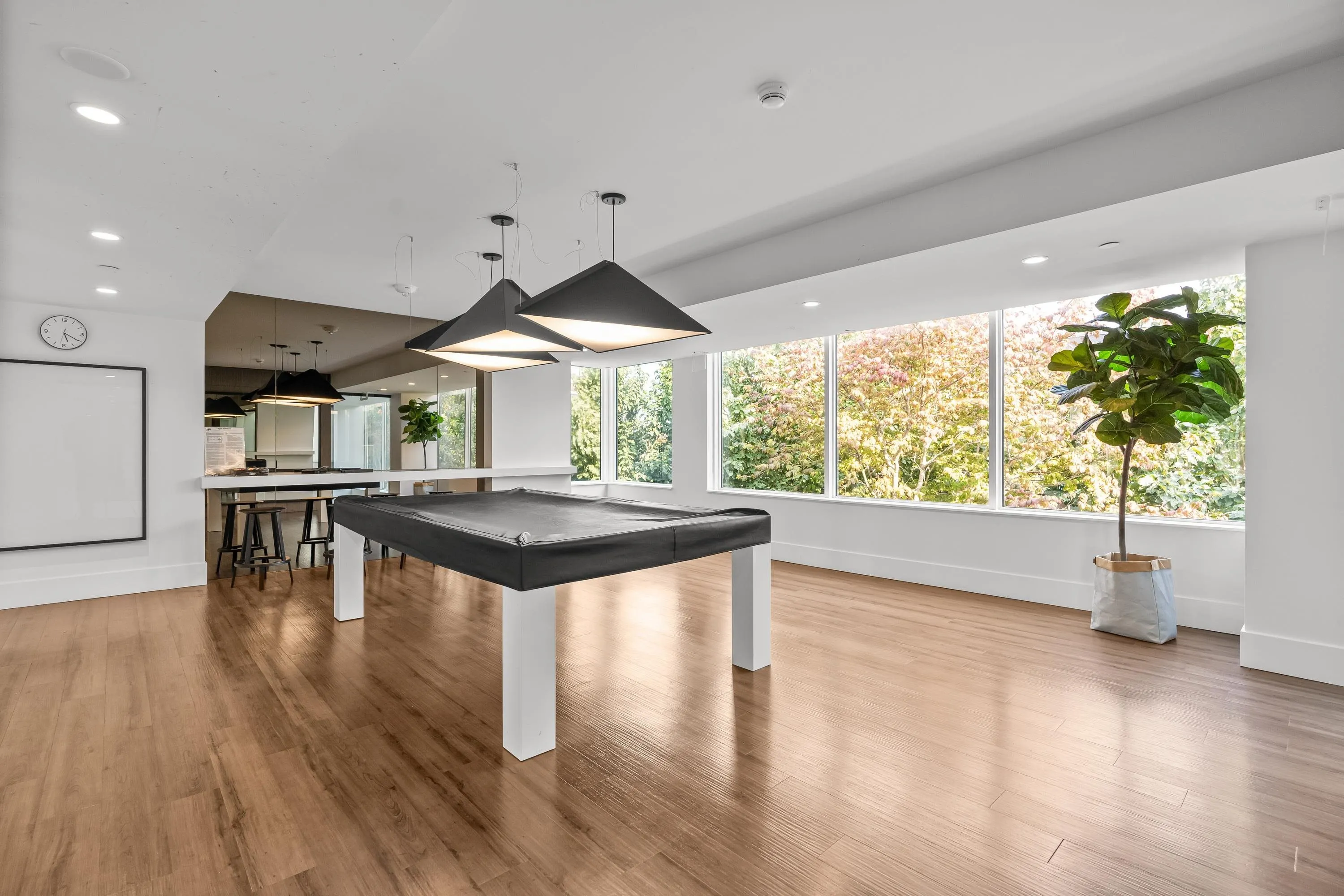 1403 5508 Hollybridge Way