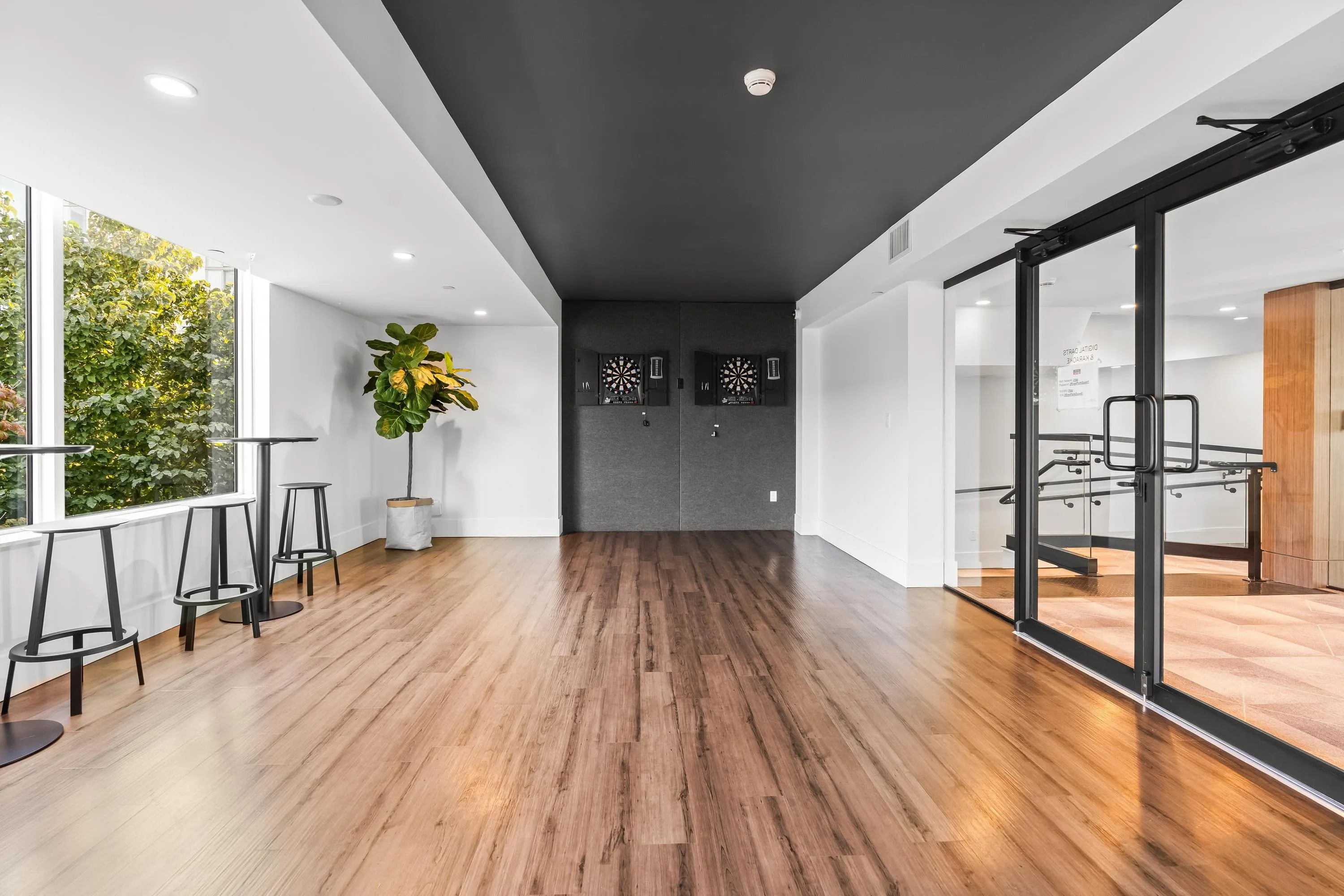 1403 5508 Hollybridge Way