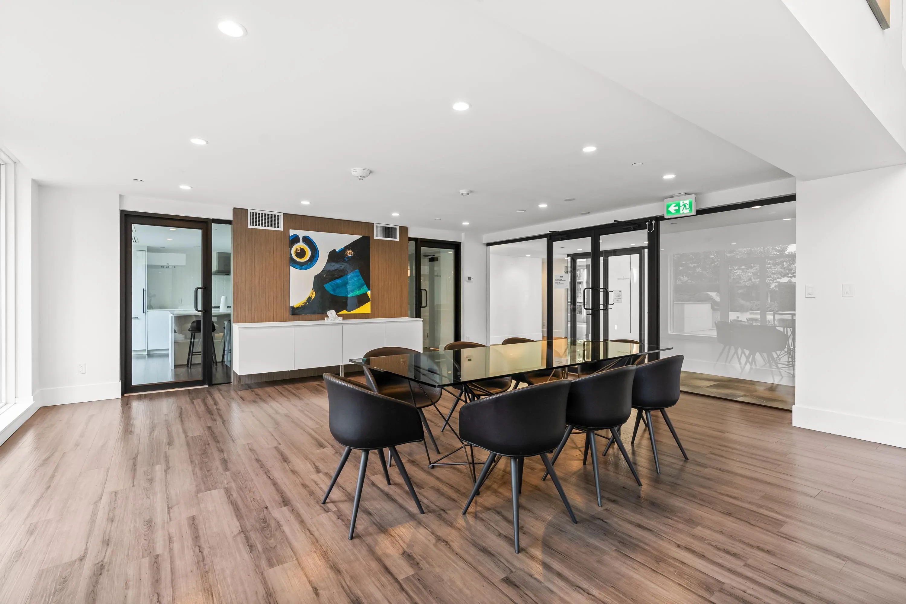 1403 5508 Hollybridge Way