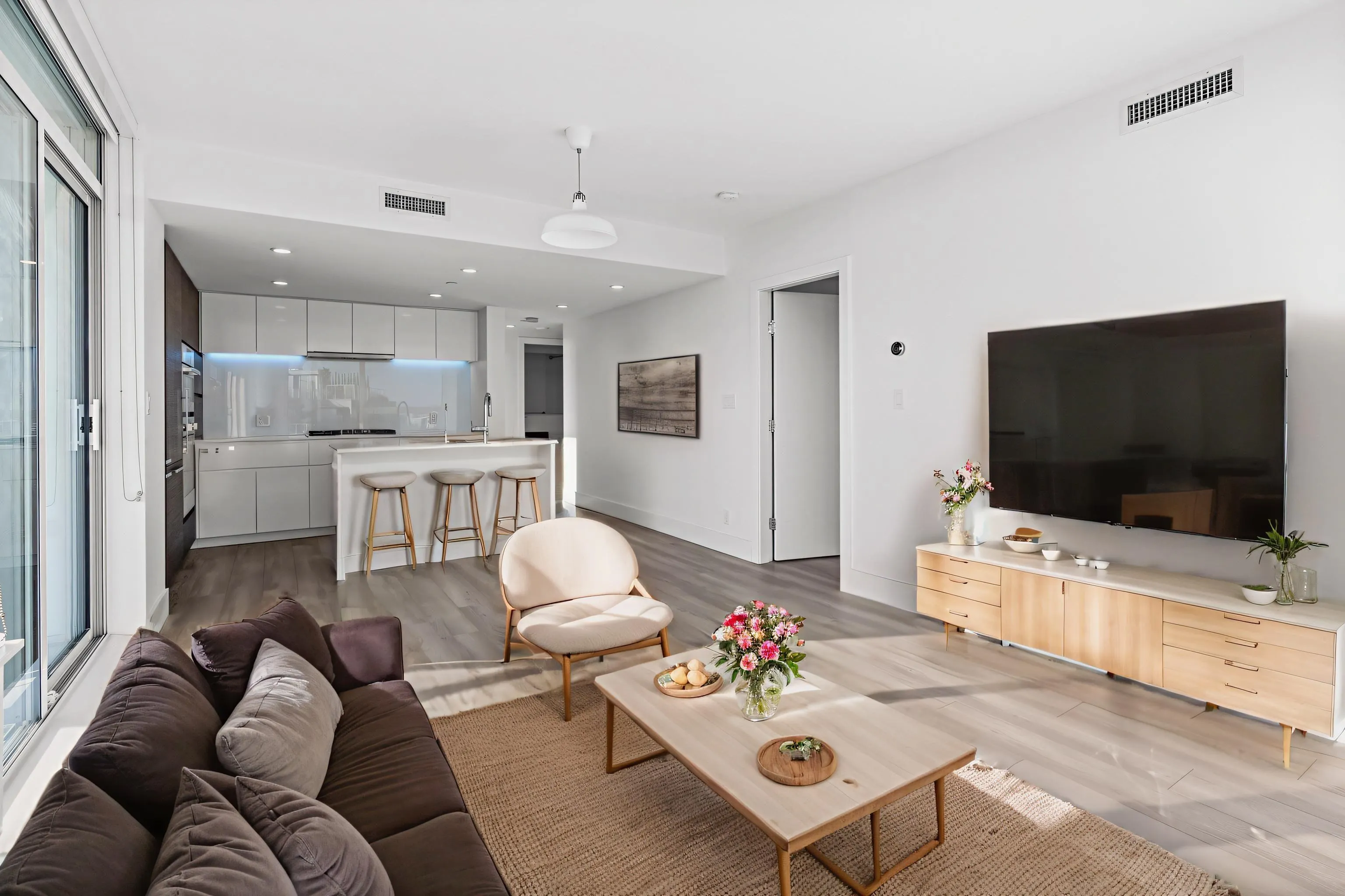 1403 5508 Hollybridge Way