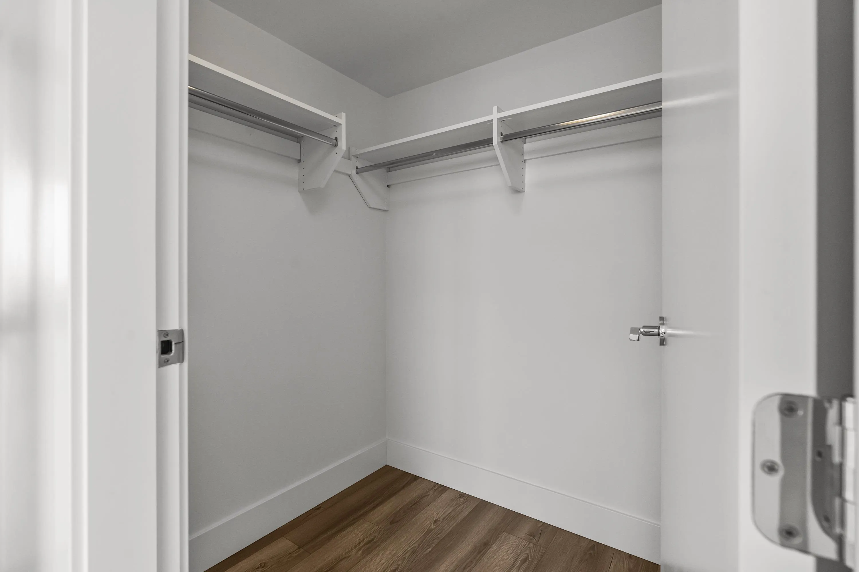 1403 5508 Hollybridge Way