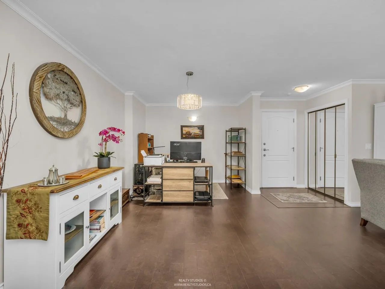 308 5776 200 Street