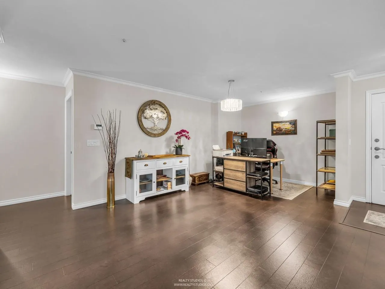 308 5776 200 Street
