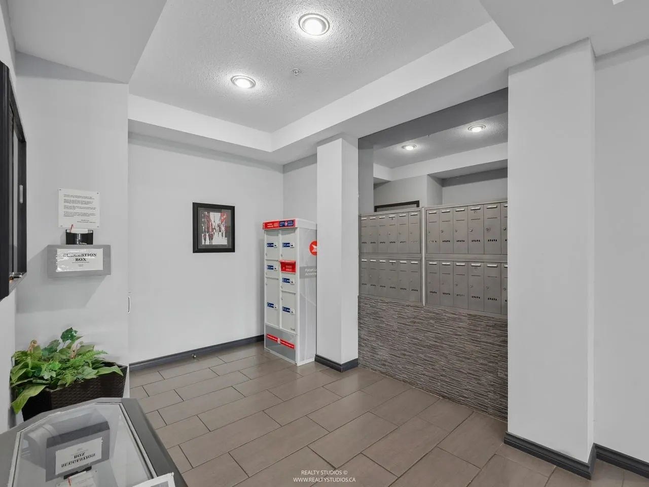 308 5776 200 Street