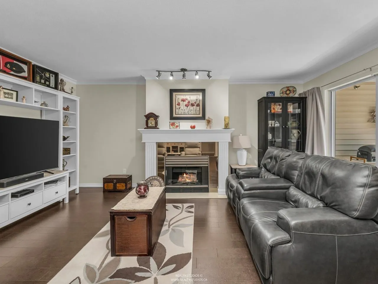 308 5776 200 Street