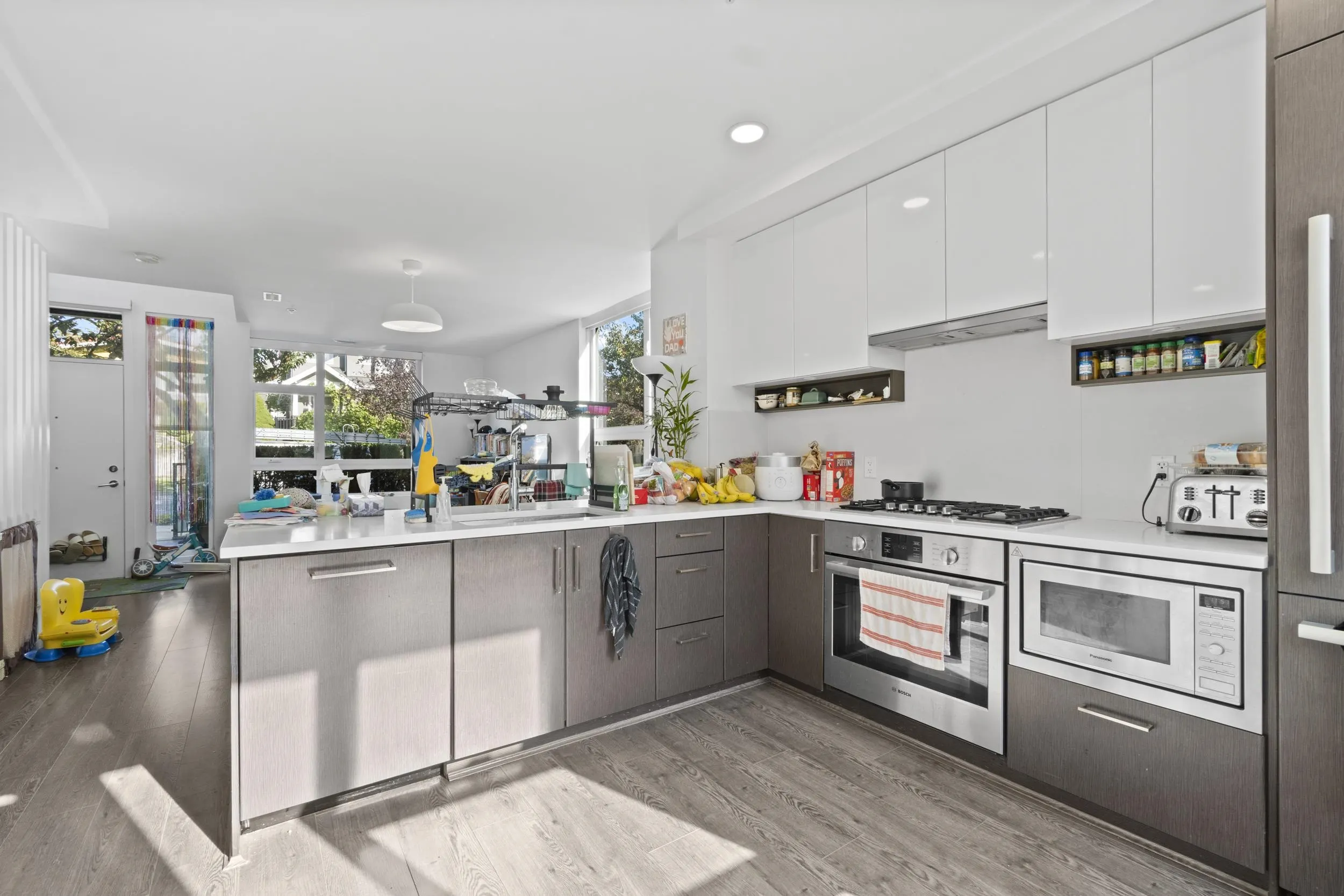 190 W 63rd Avenue