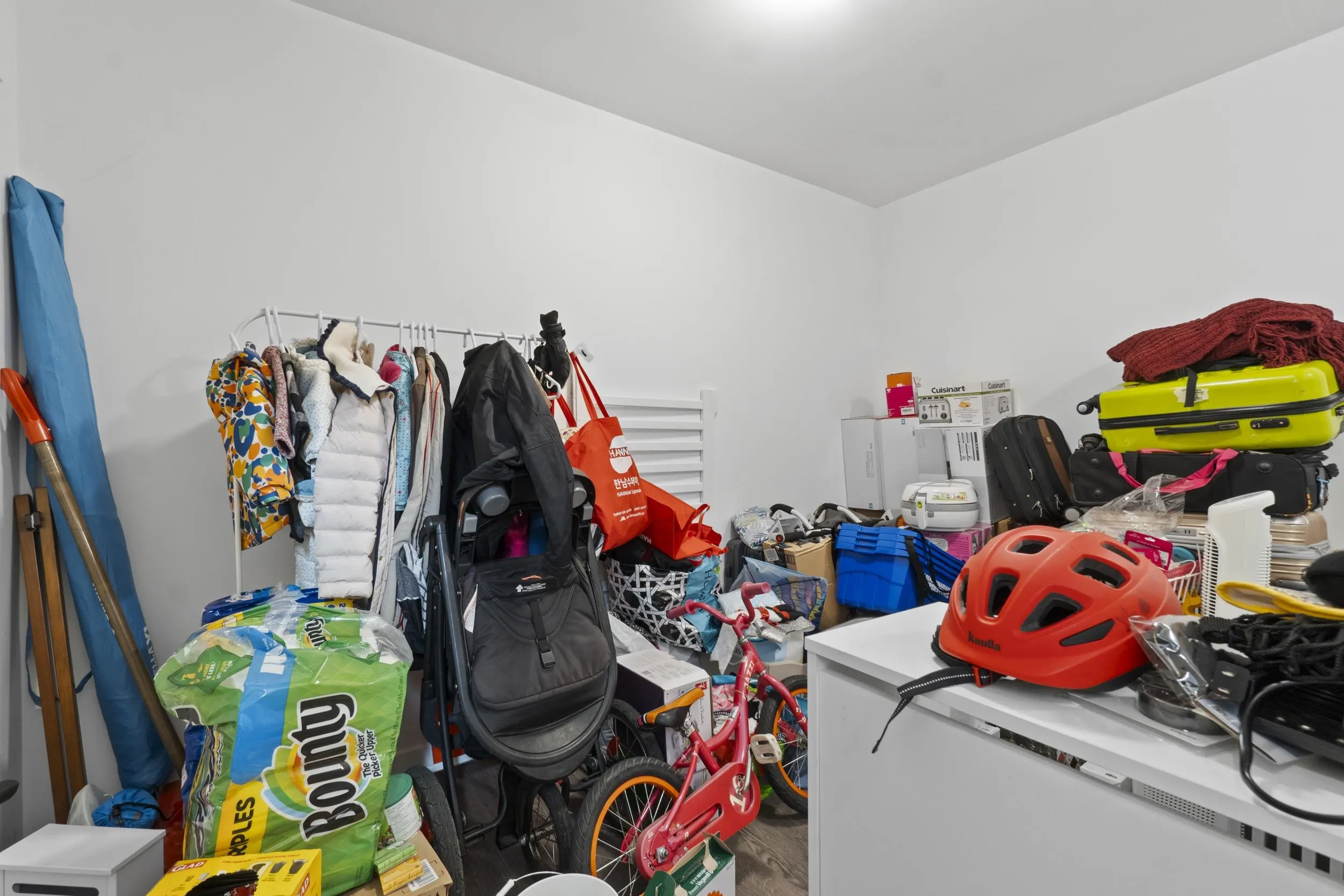 190 W 63rd Avenue