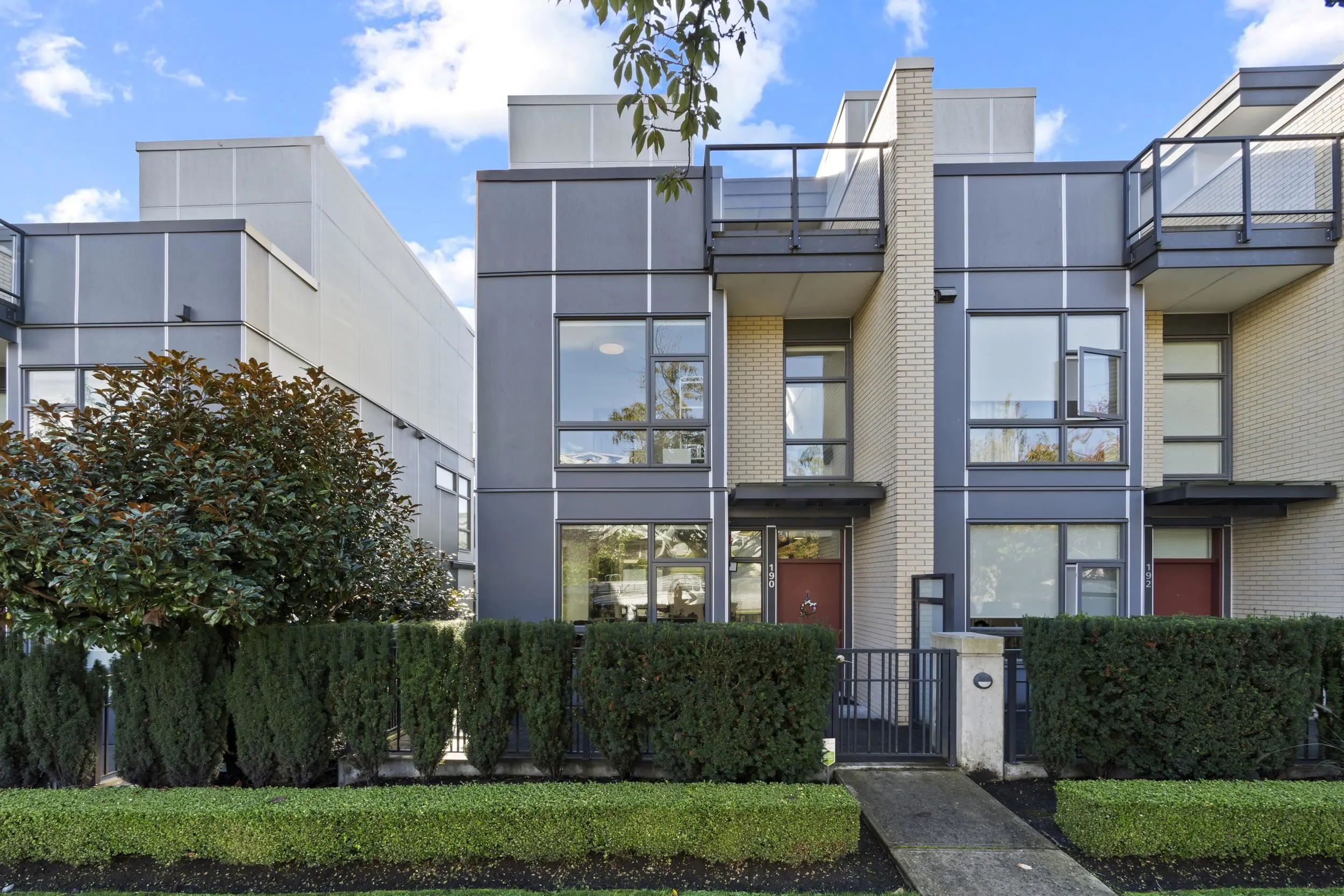 190 W 63rd Avenue