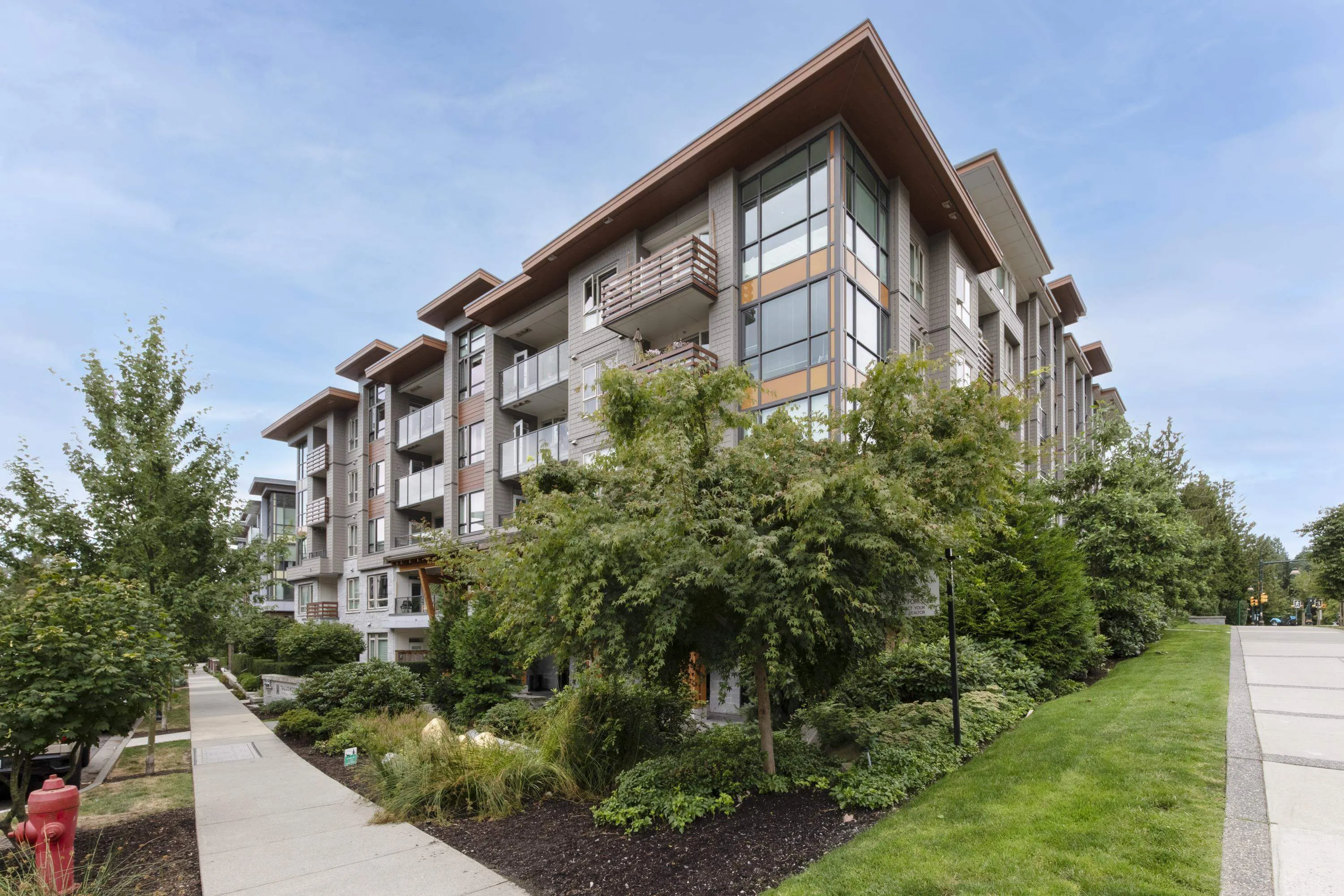110 2663 Library Lane