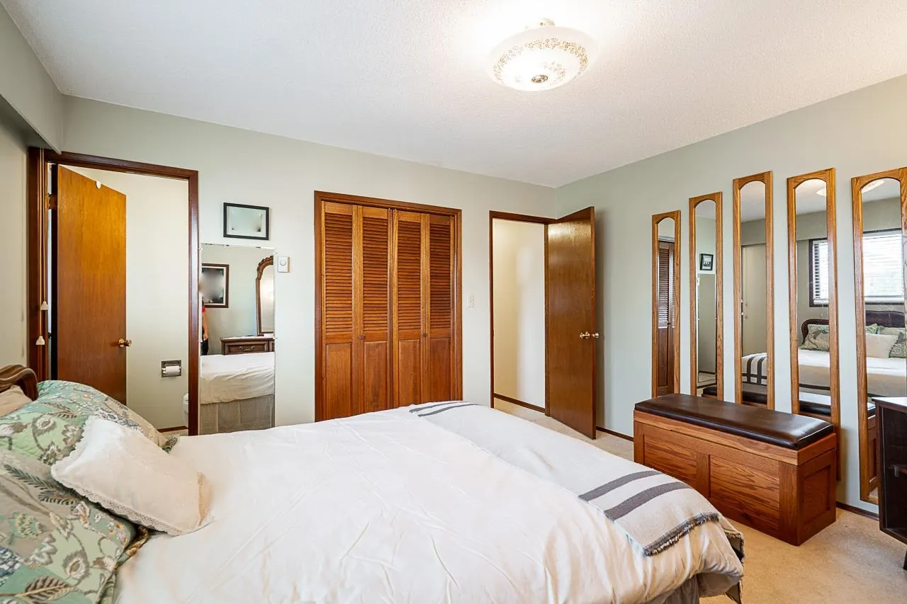2134 Chateau Place