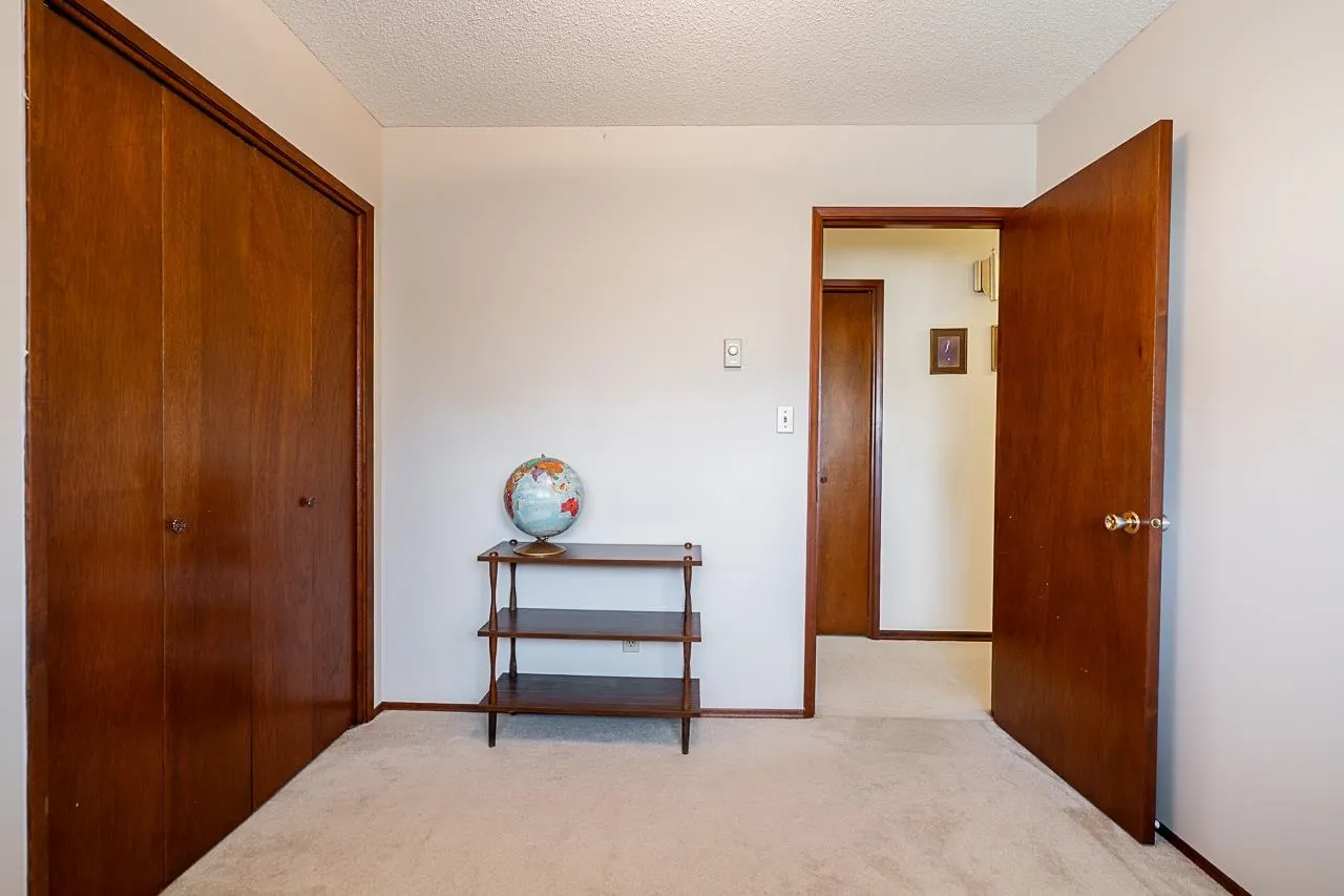 2134 Chateau Place