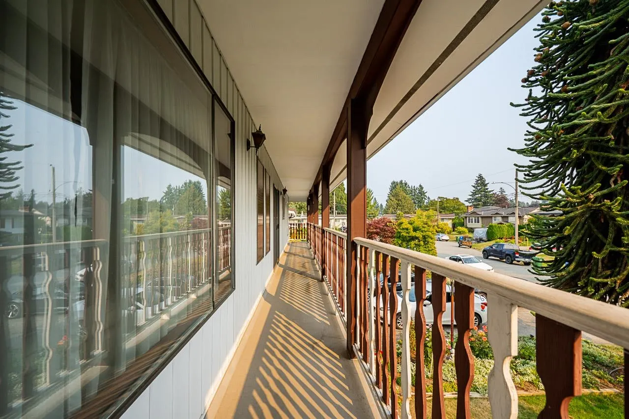 2134 Chateau Place