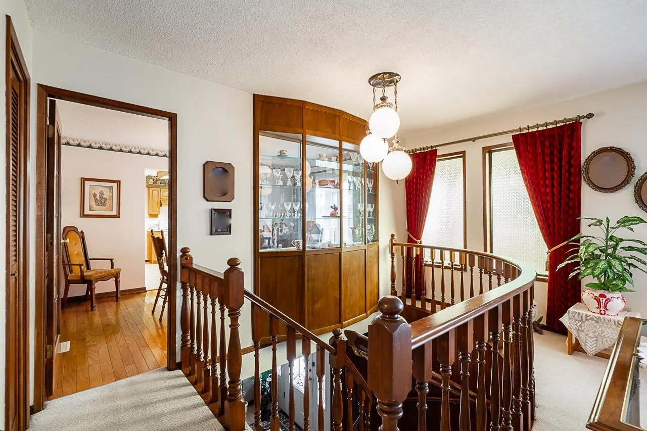 2134 Chateau Place