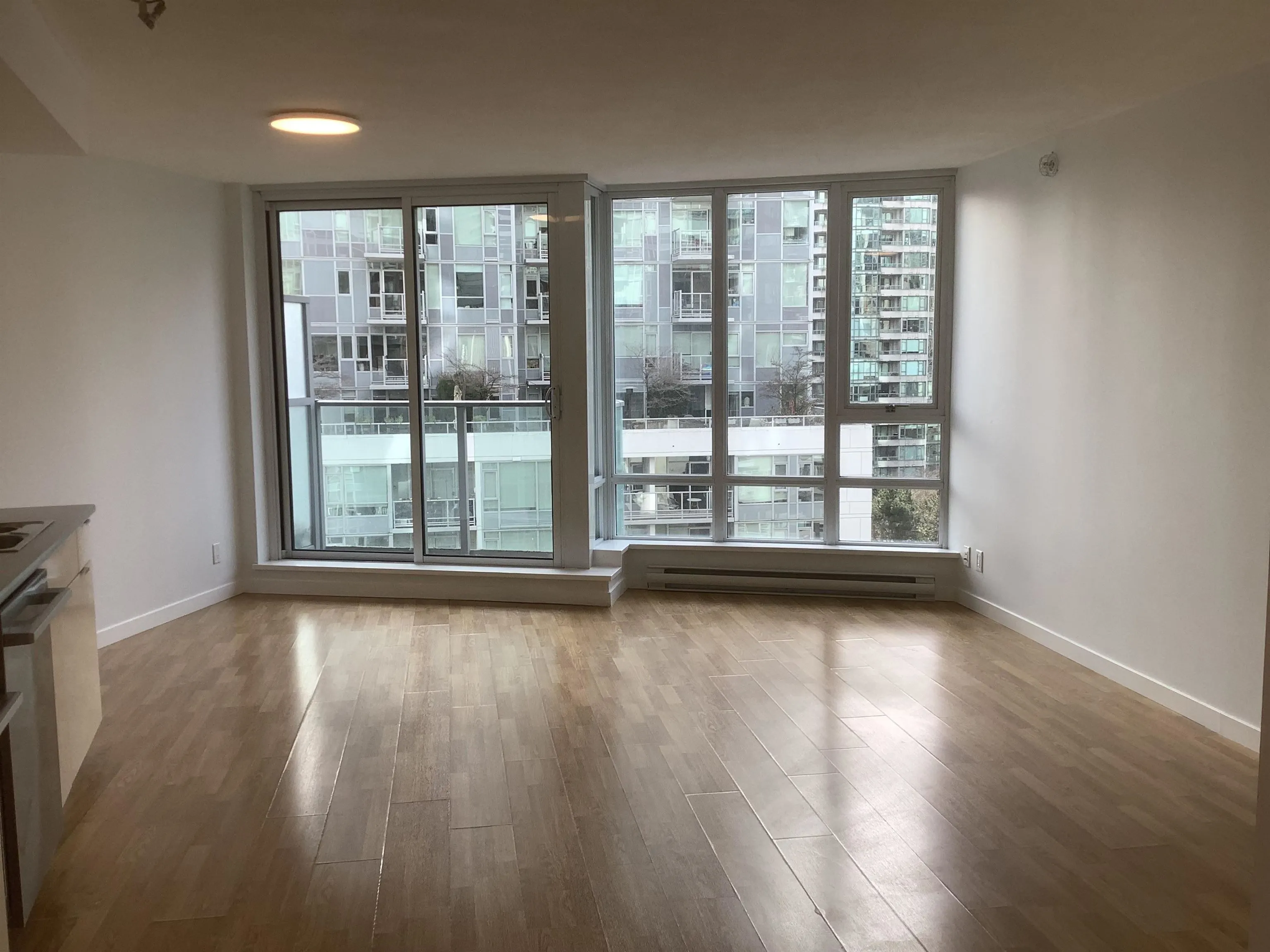 1108 233 Robson Street