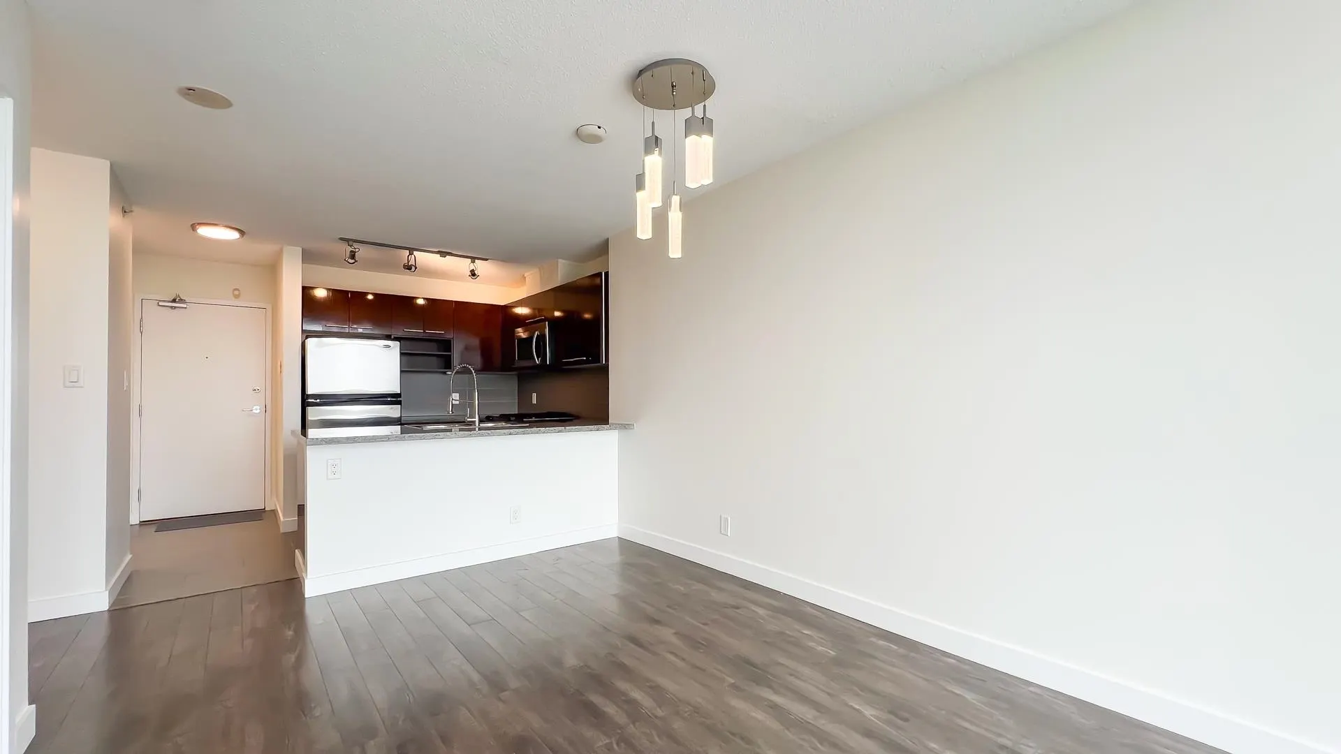 1207 9171 Ferndale Road