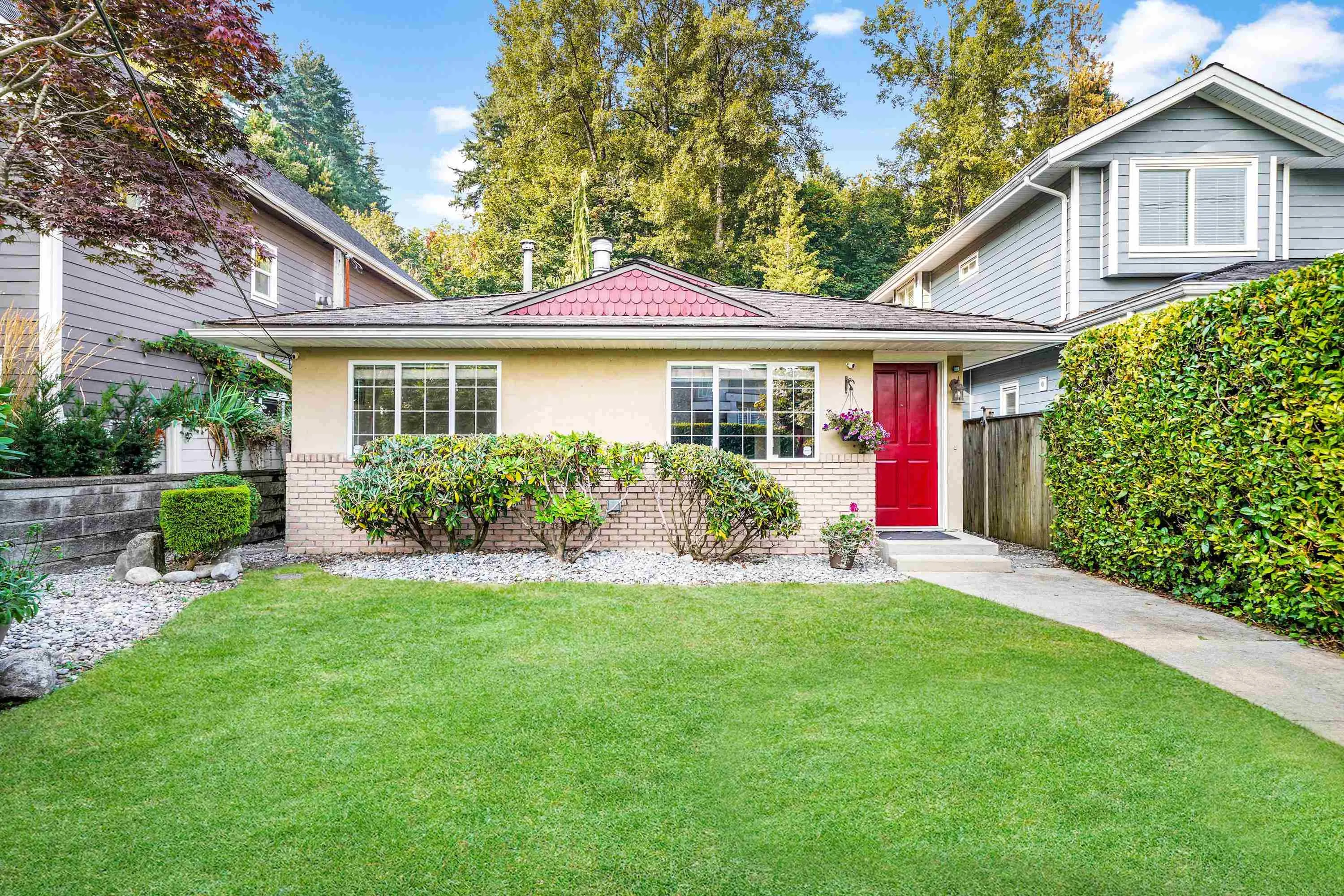 1412 Hope Road