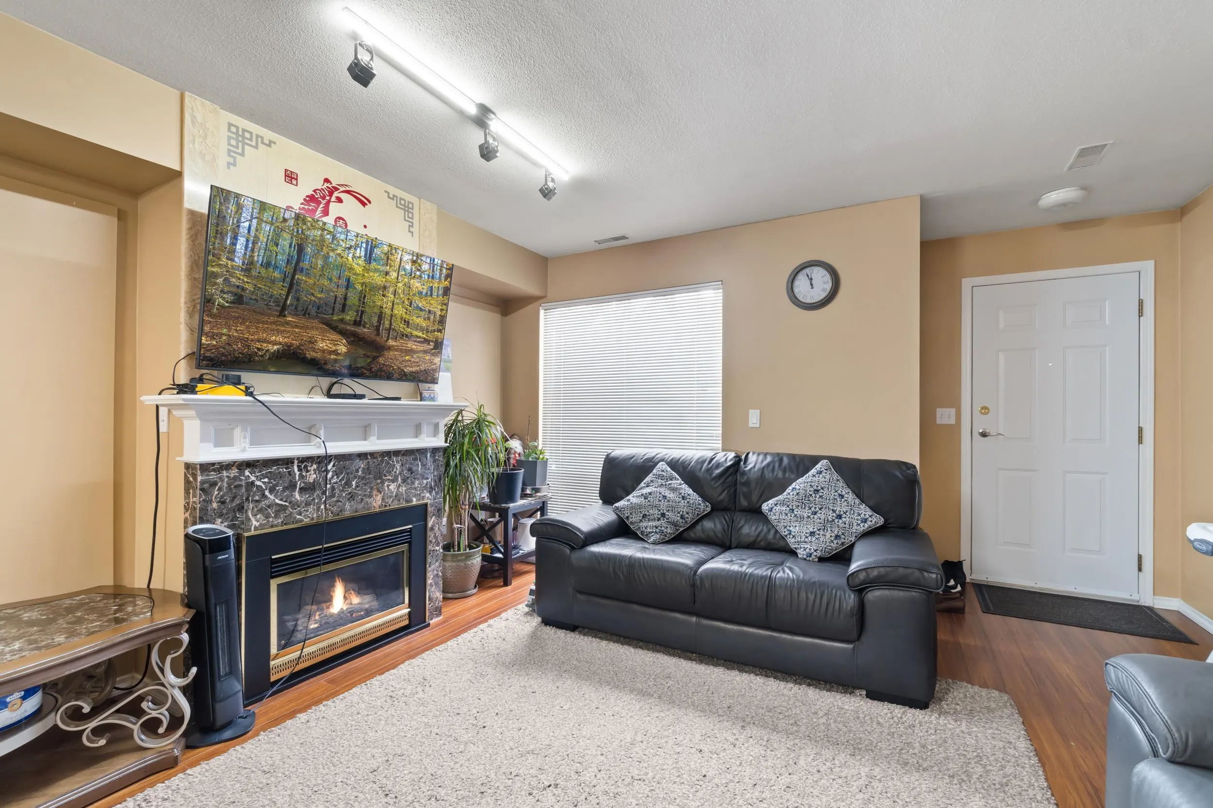 62 13706 74 Avenue