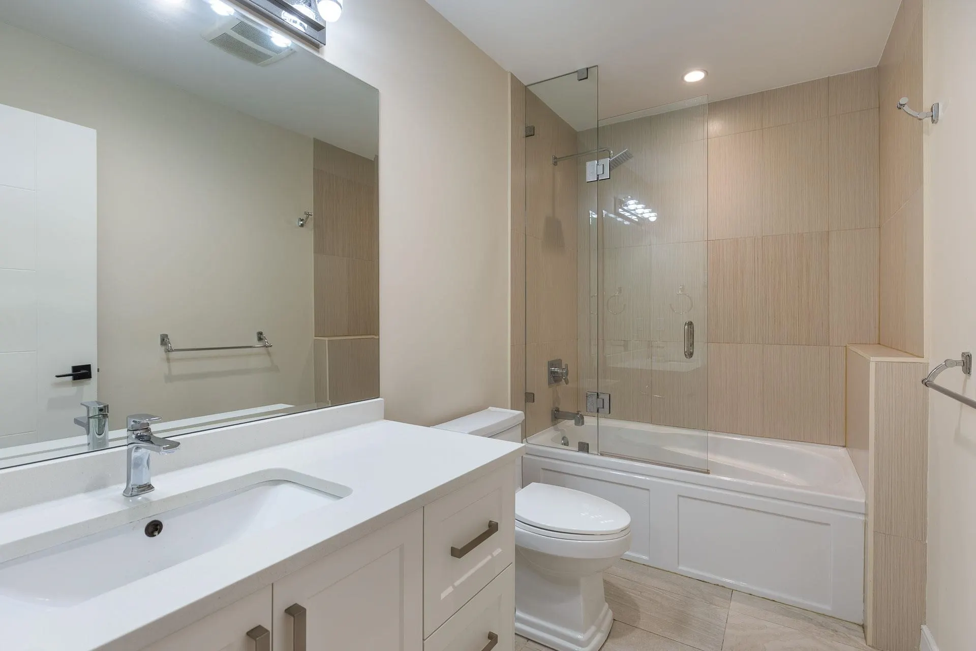 839 W 20th Street