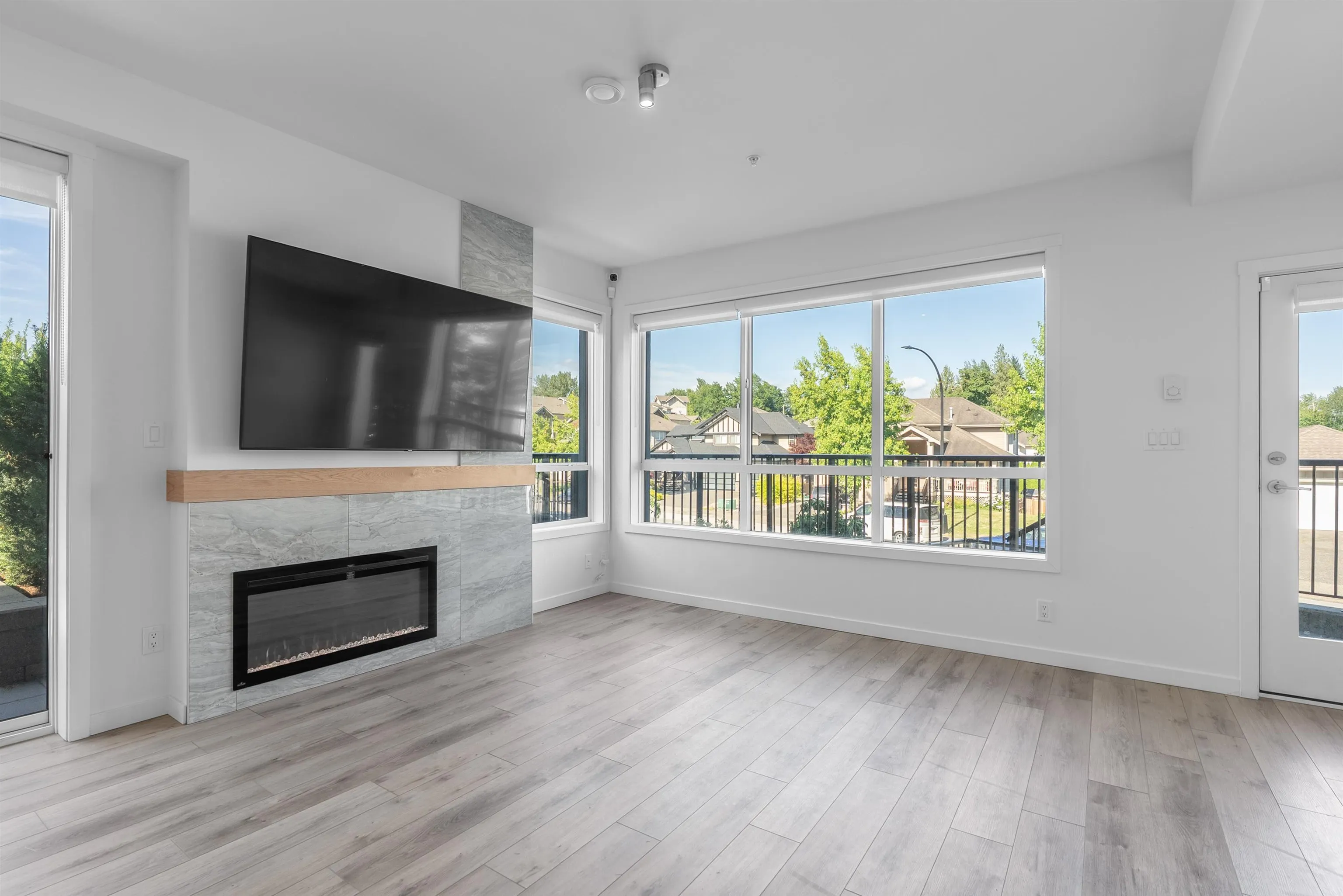 103 11639 227 Street