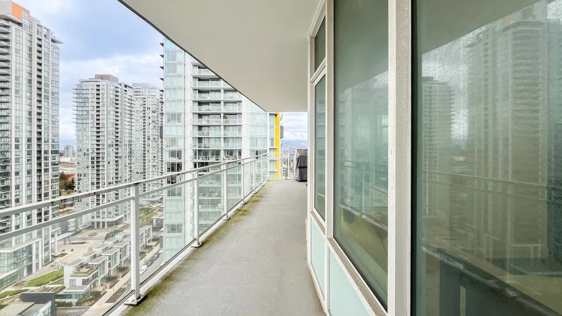 1907 5051 Imperial Street