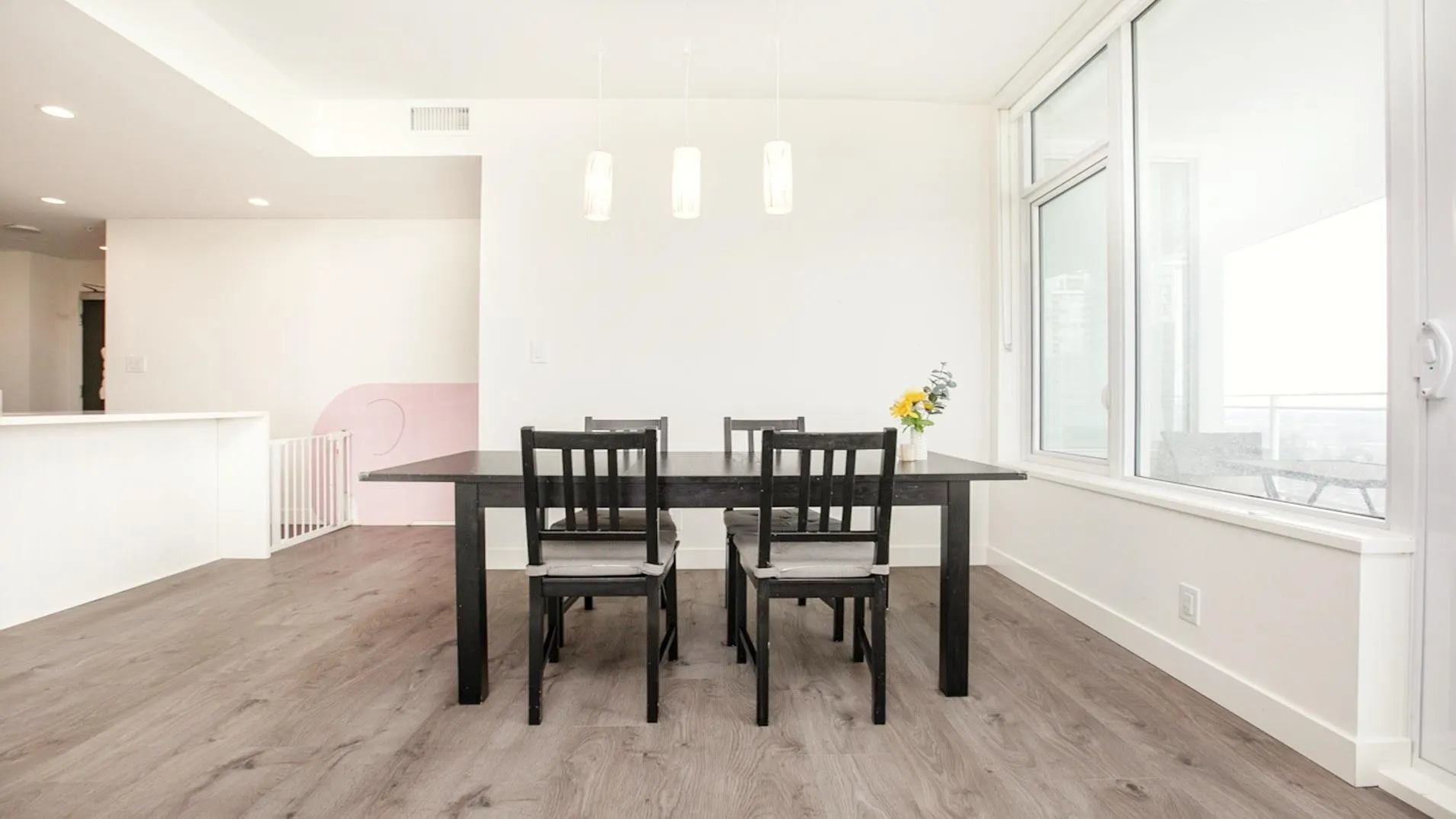 1907 5051 Imperial Street