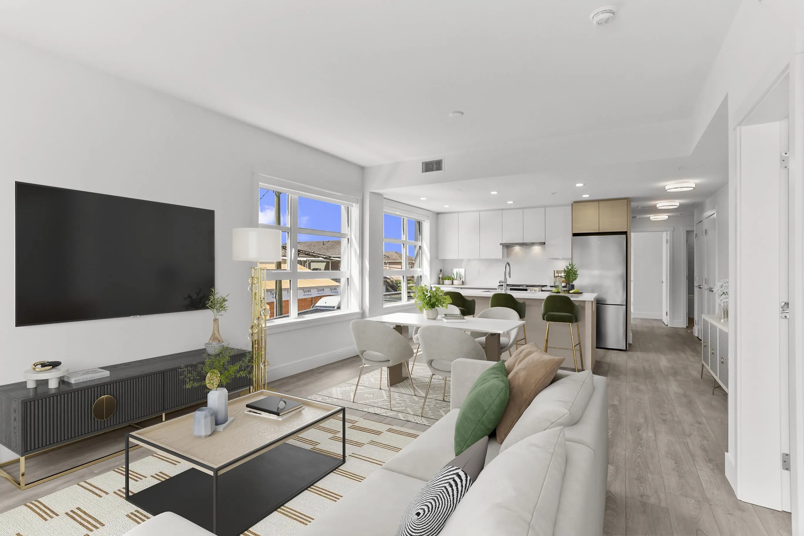306 4788 Hastings Street