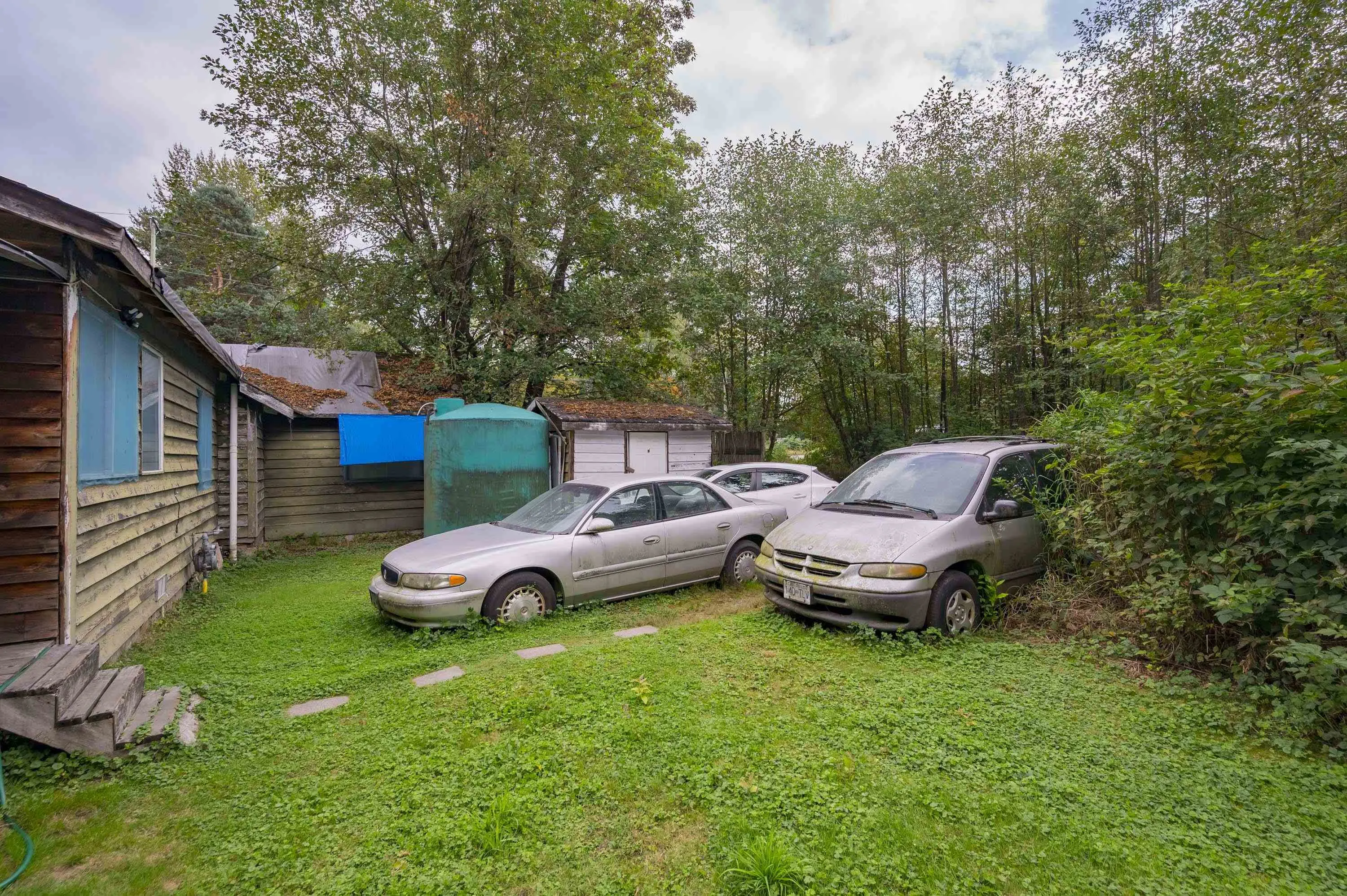 7433 200 Street