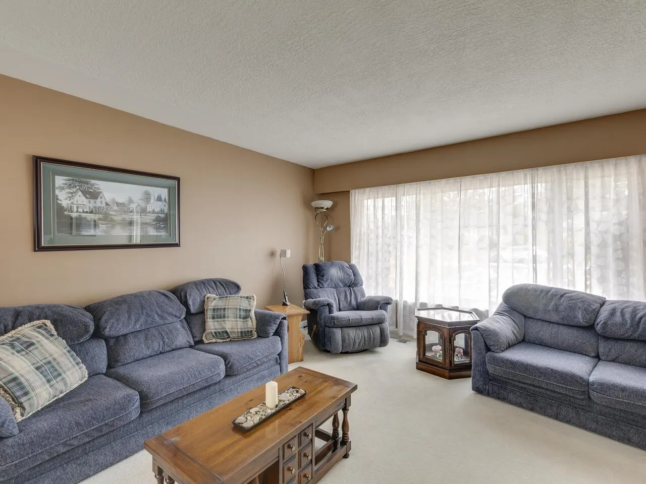 443 Glencoe Drive