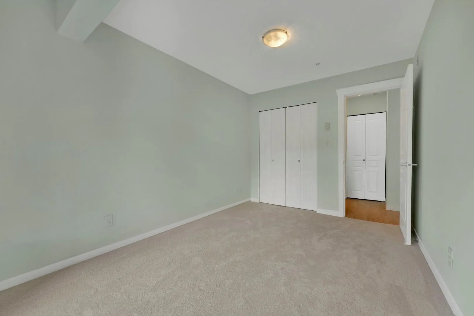 309 2998 Silver Springs Boulevard