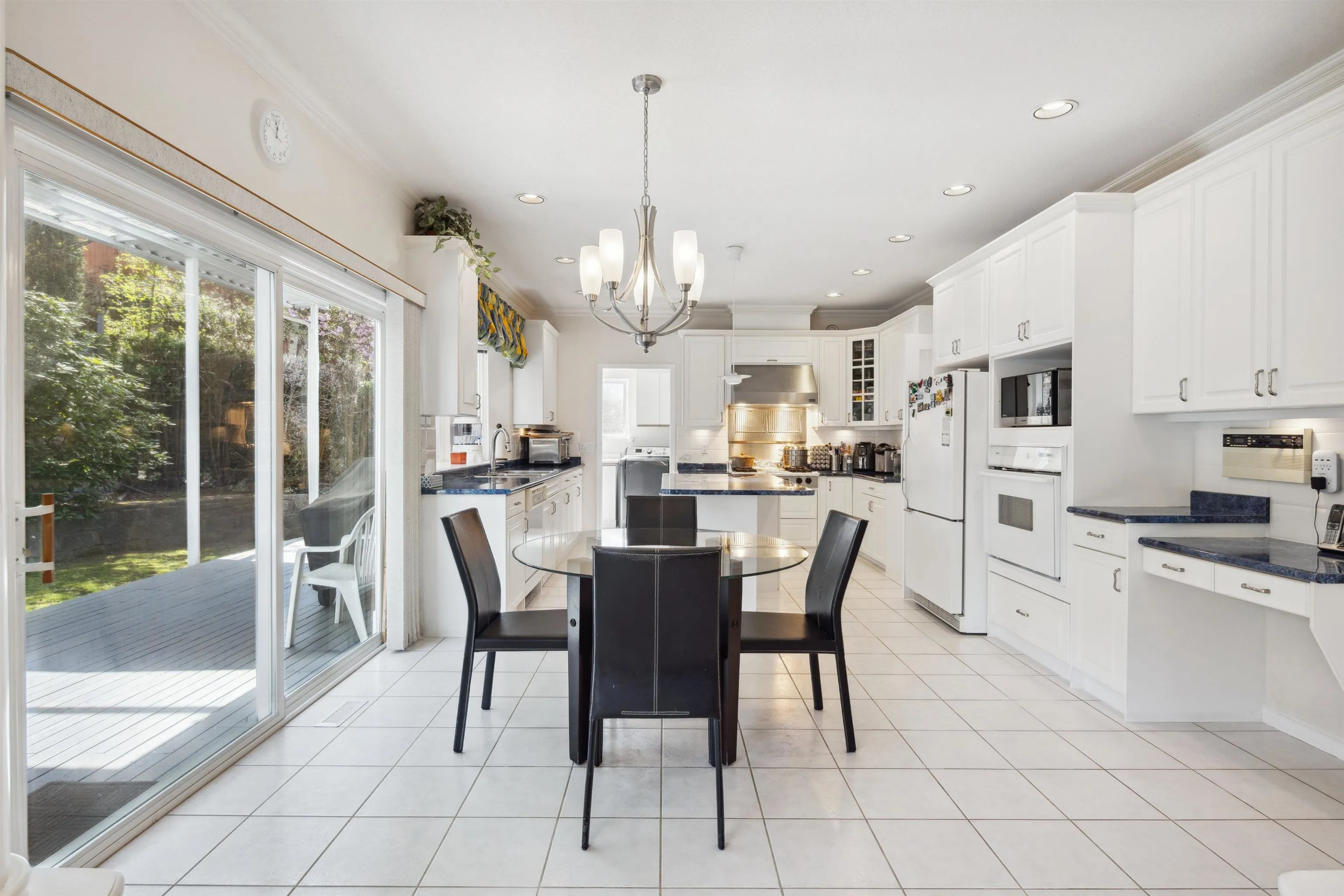2525 Sapphire Place
