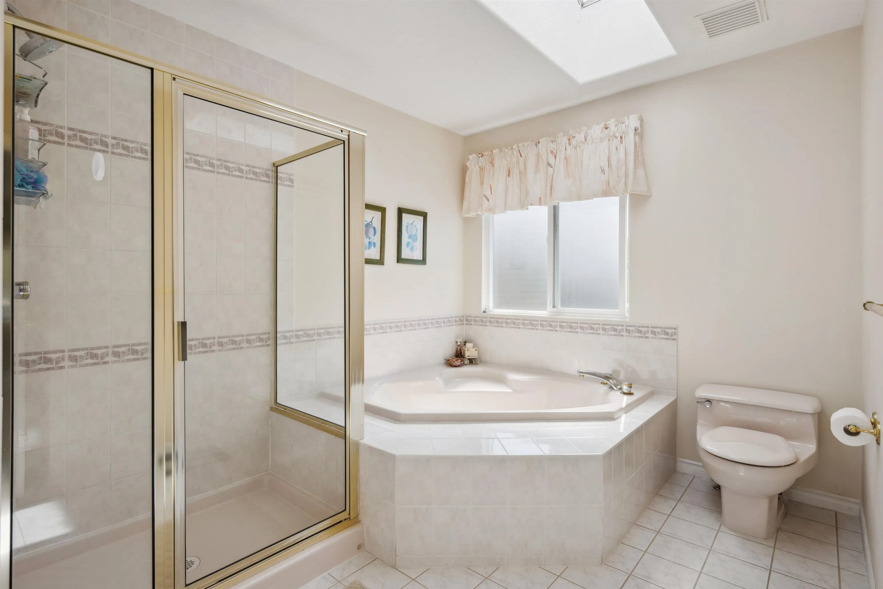 2525 Sapphire Place