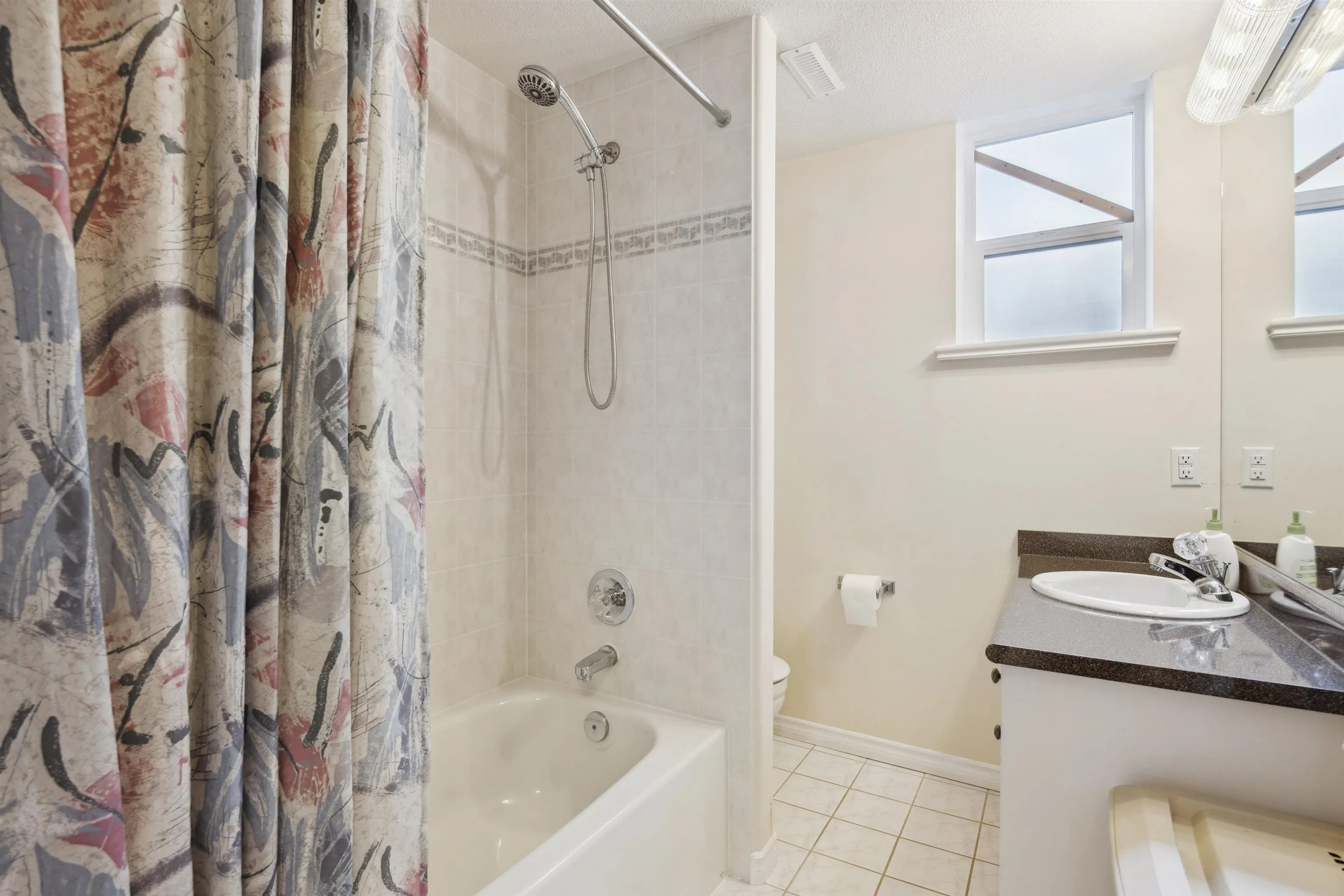 2525 Sapphire Place